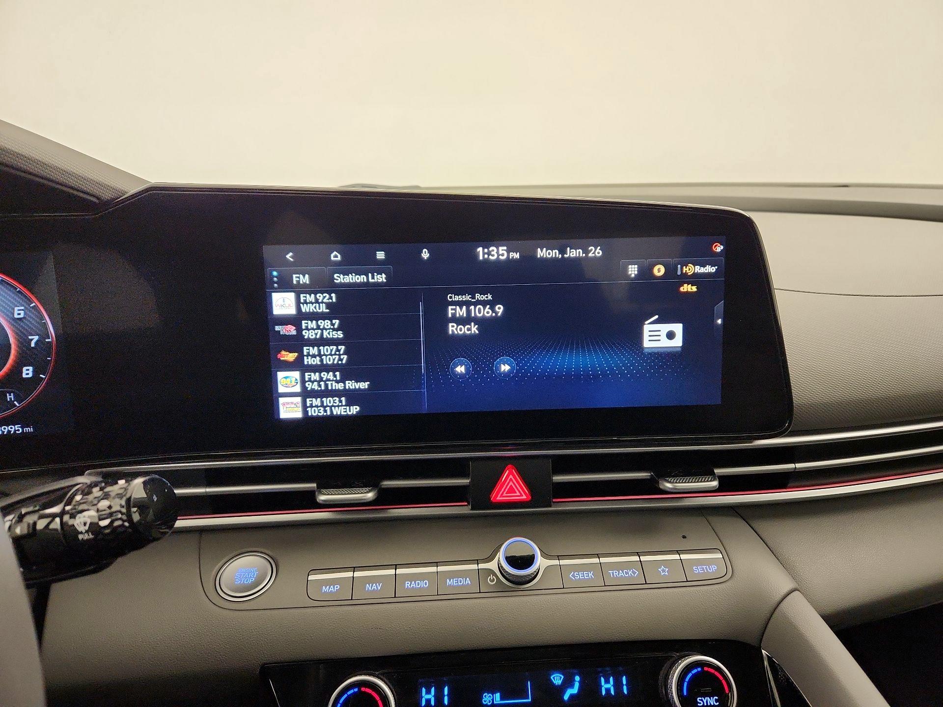 Thumbnail: 2025 Hyundai Elantra - 14