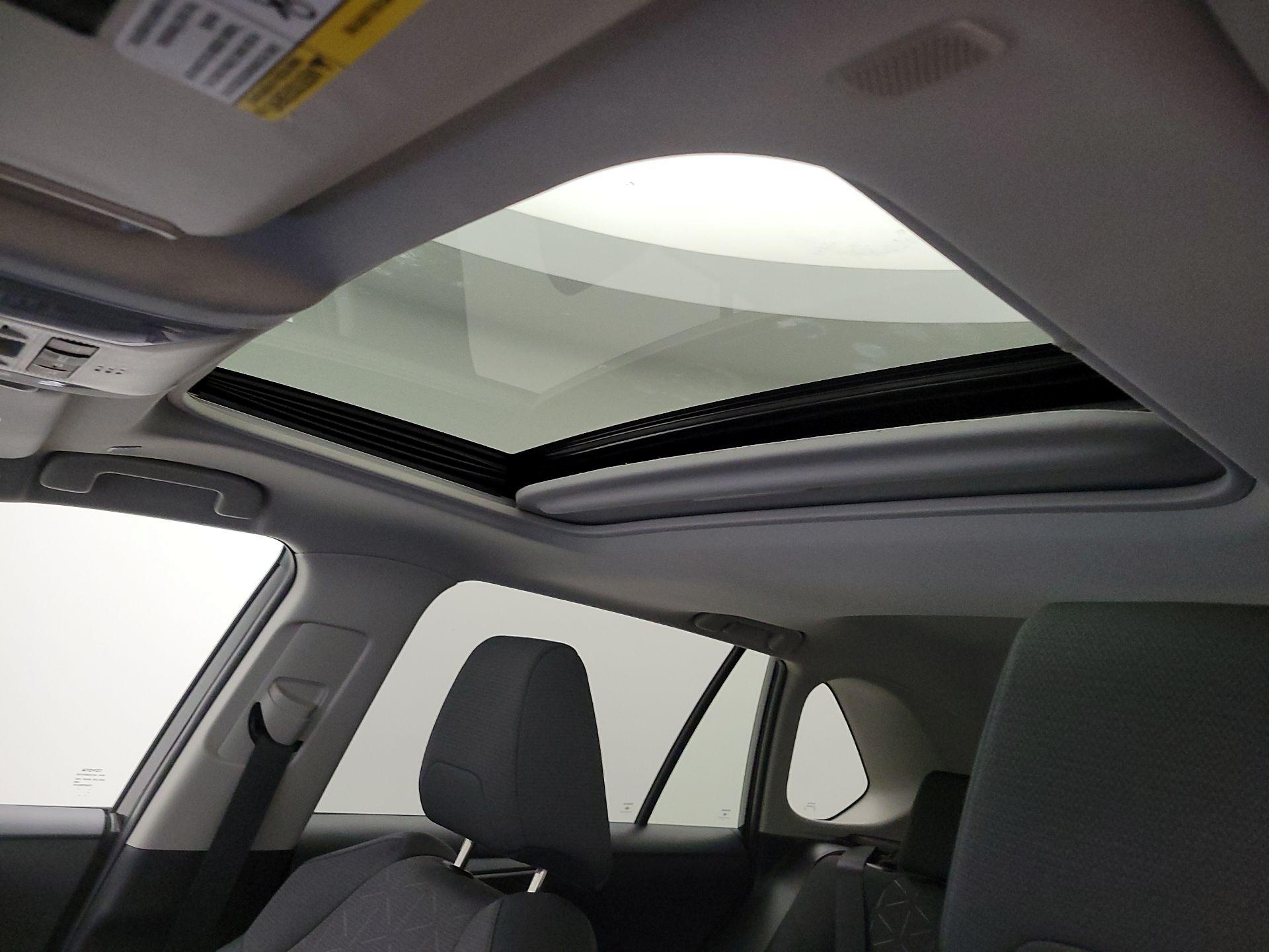 Thumbnail: 2025 Toyota RAV4 - 19