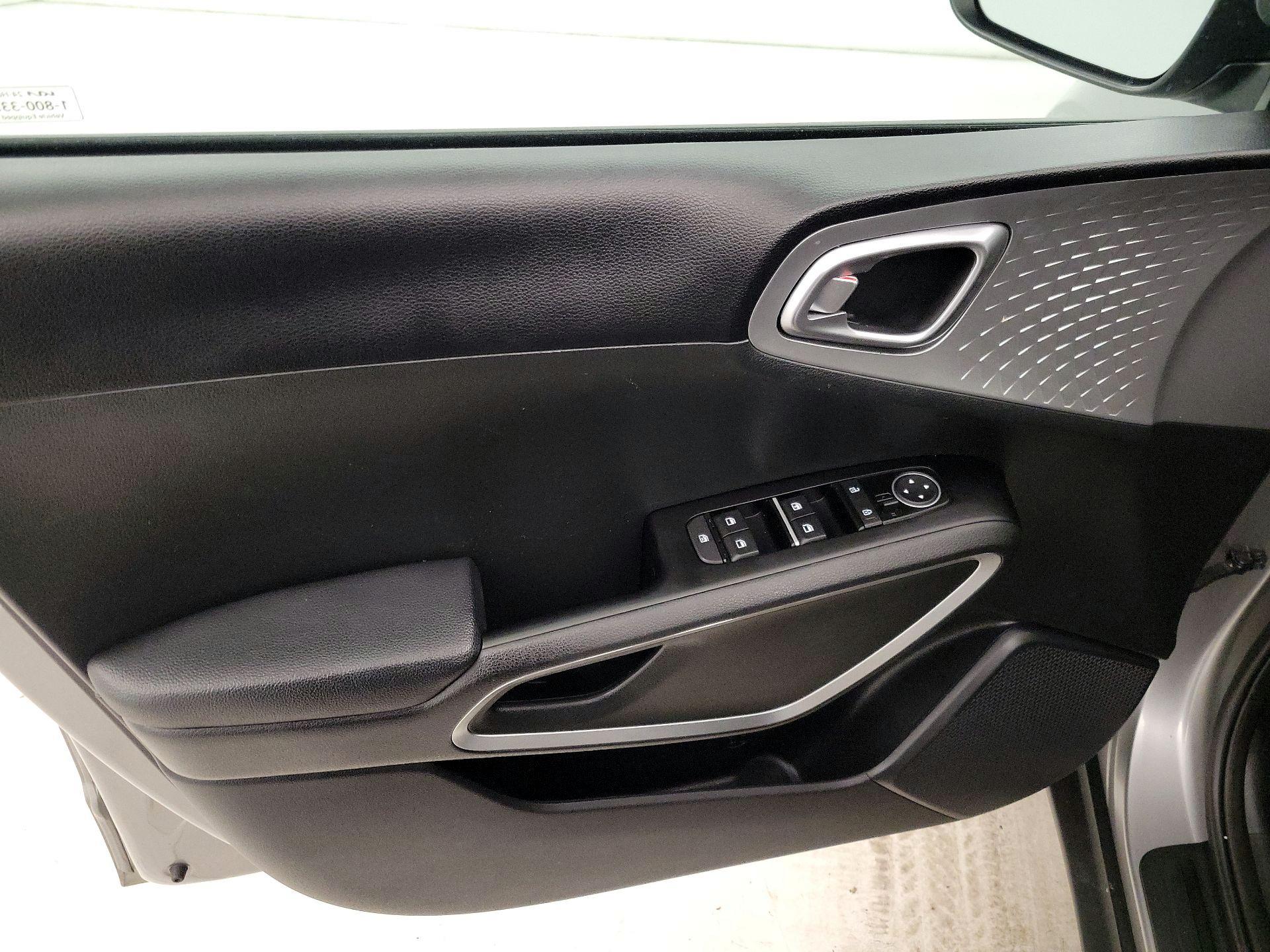 Thumbnail: 2025 Kia Soul - 12