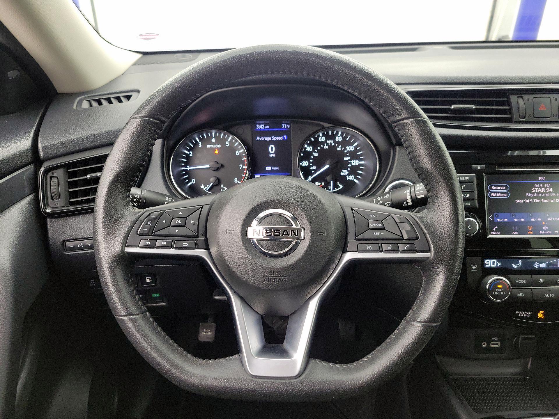 Thumbnail: 2020 Nissan Rogue - 10