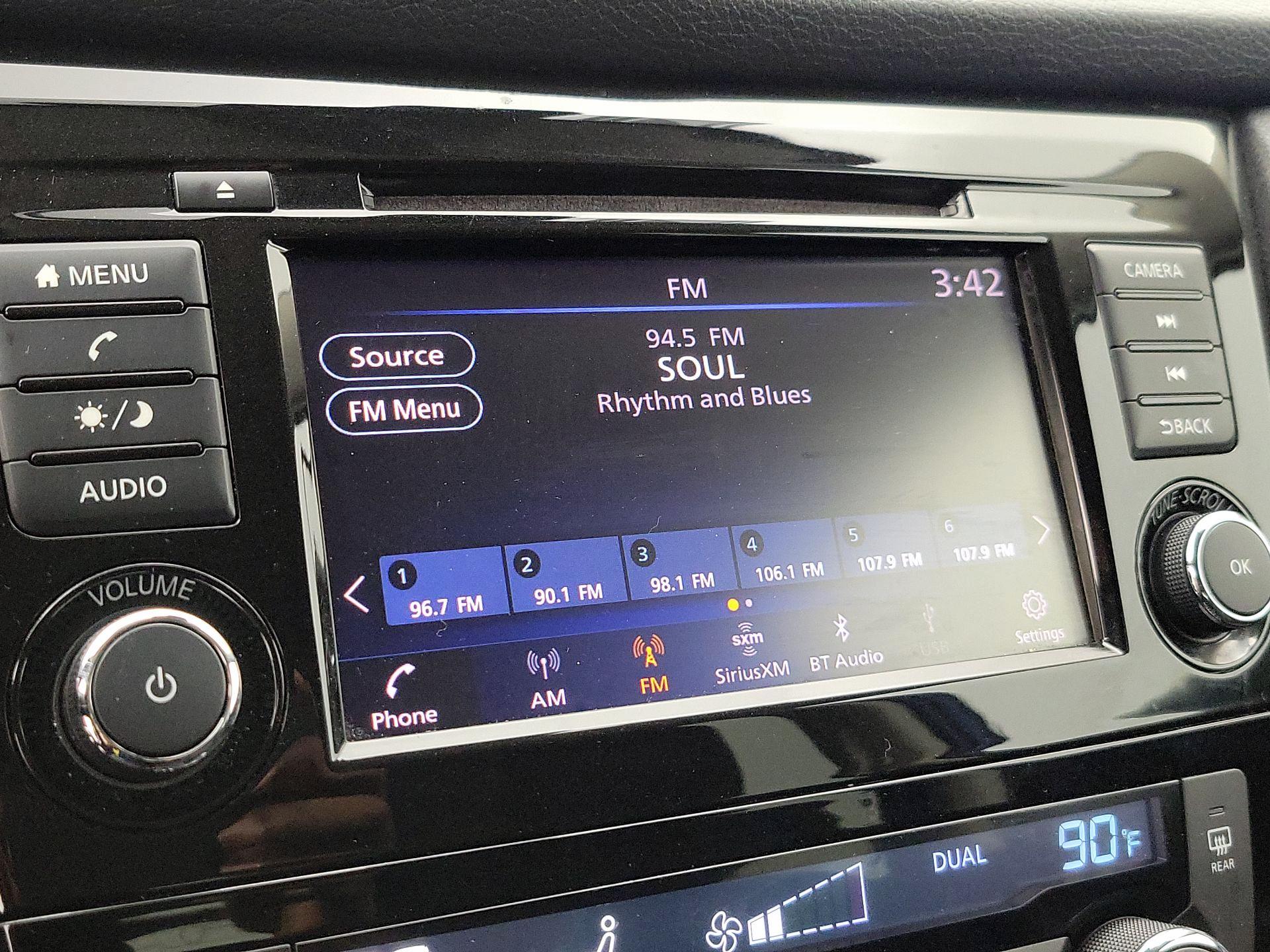 Thumbnail: 2020 Nissan Rogue - 15