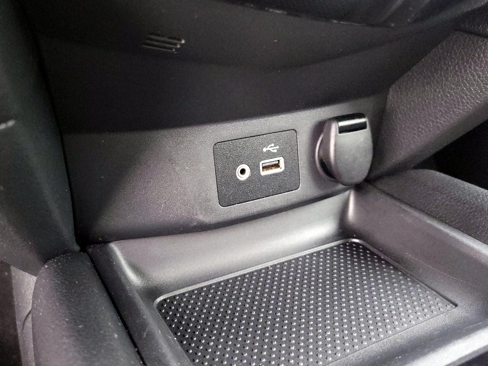 Thumbnail: 2020 Nissan Rogue - 18