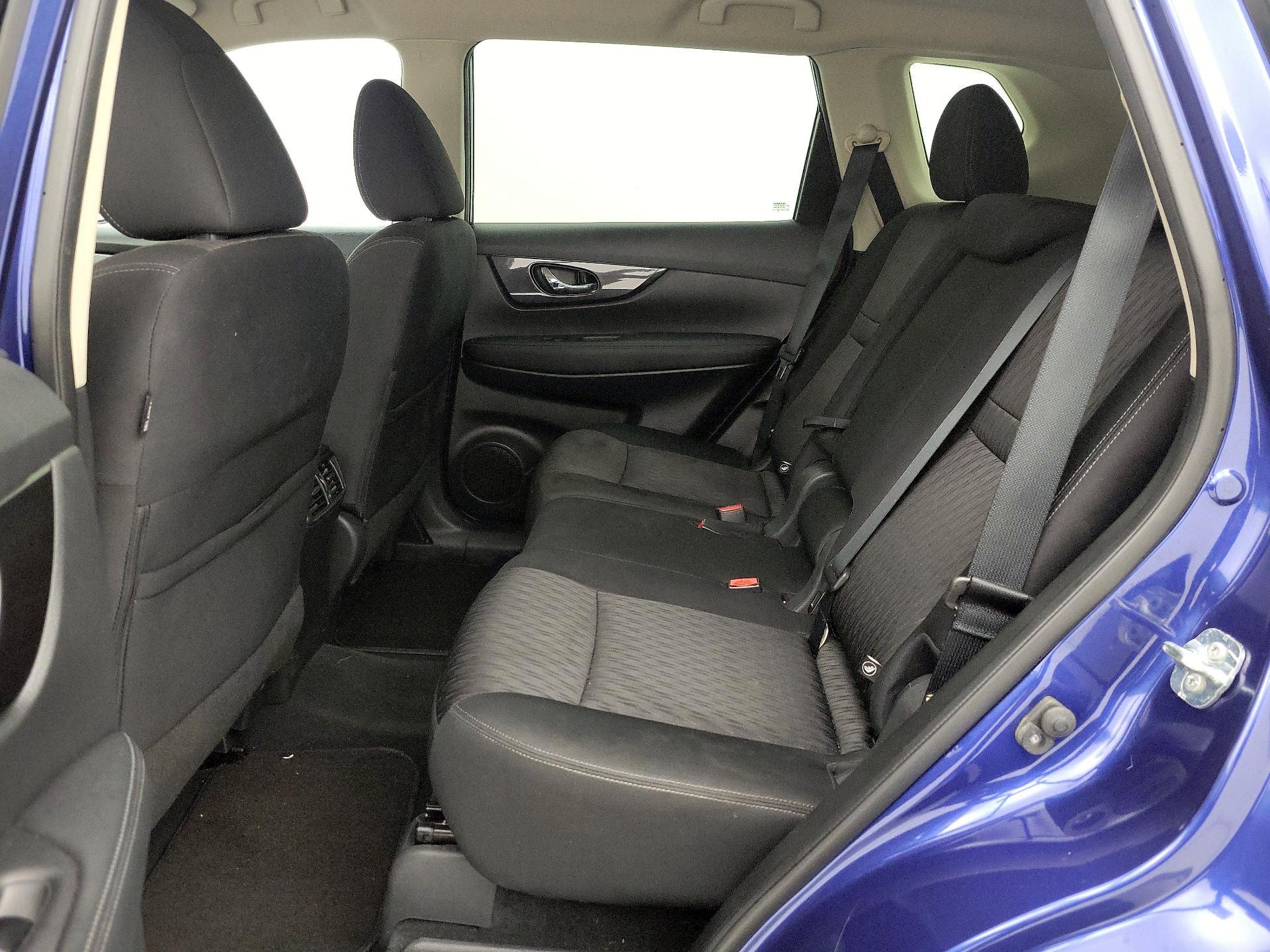 Thumbnail: 2020 Nissan Rogue - 19