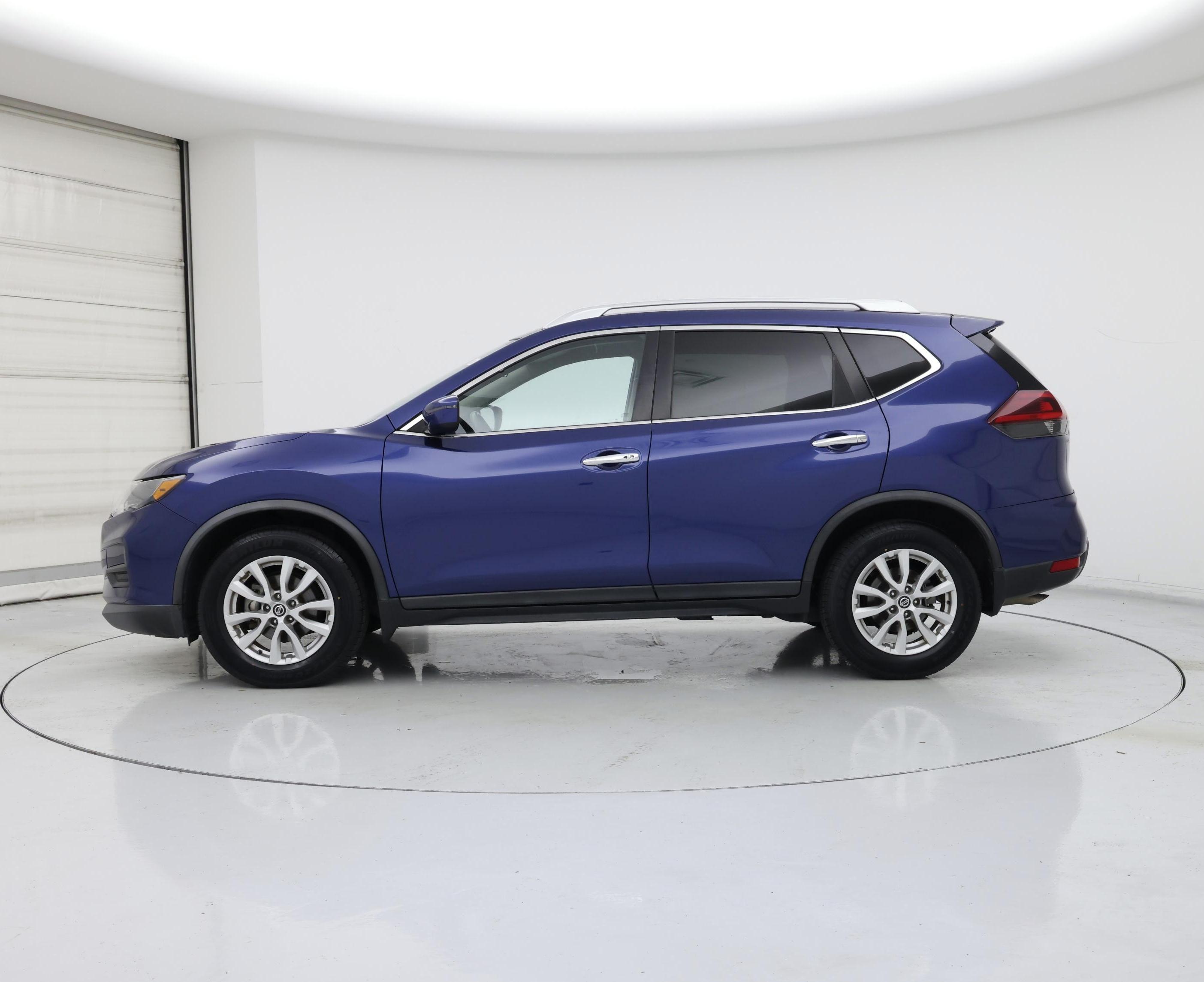 Thumbnail: 2020 Nissan Rogue - 3