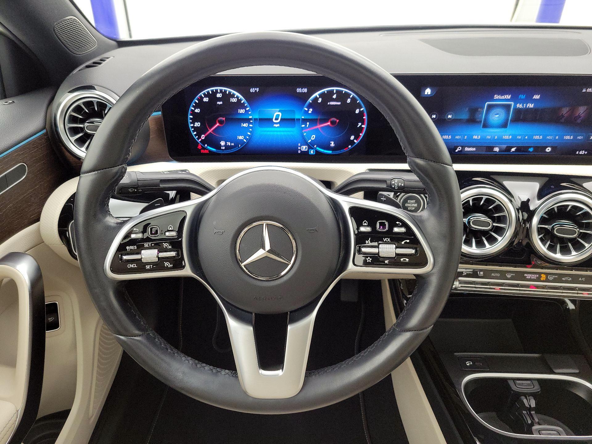 Thumbnail: 2022 Mercedes-Benz A-Class - 10