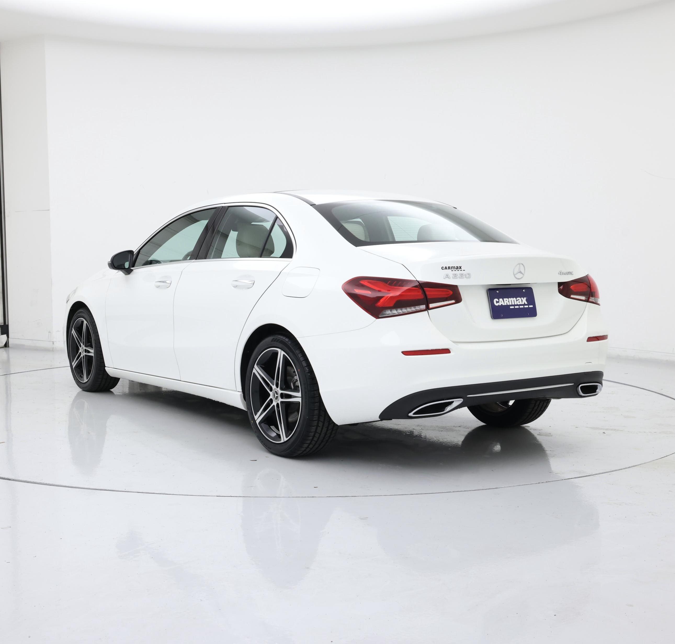 Thumbnail: 2022 Mercedes-Benz A-Class - 2