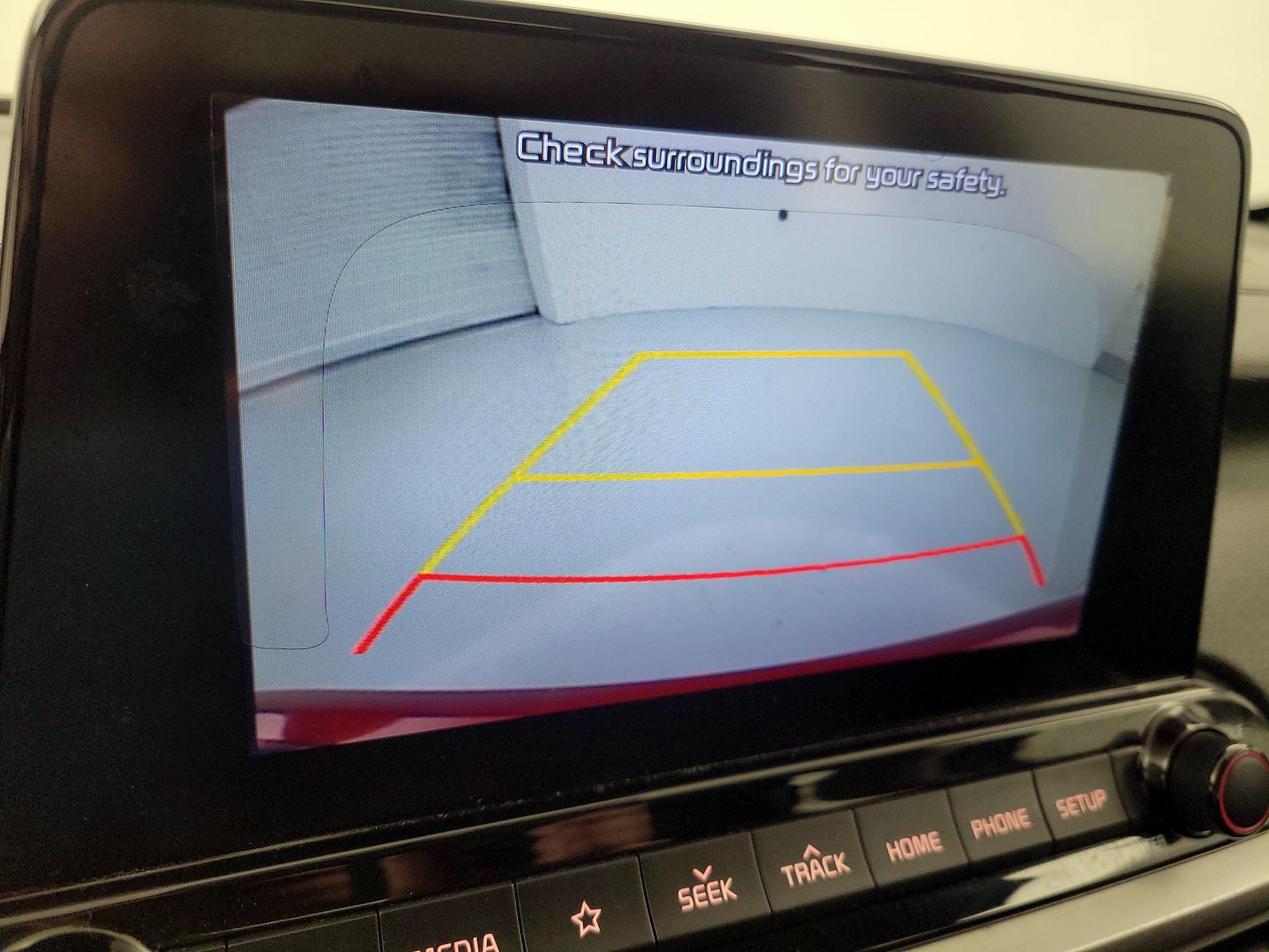 Thumbnail: 2020 Kia Forte - 14