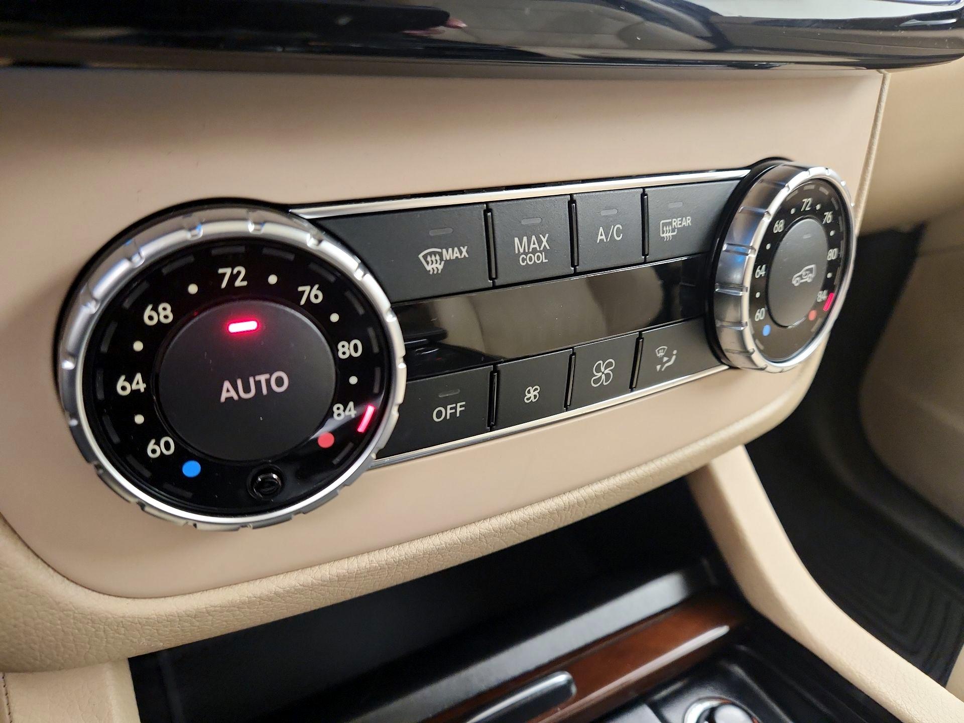 Thumbnail: 2019 Mercedes-Benz GLS - 17