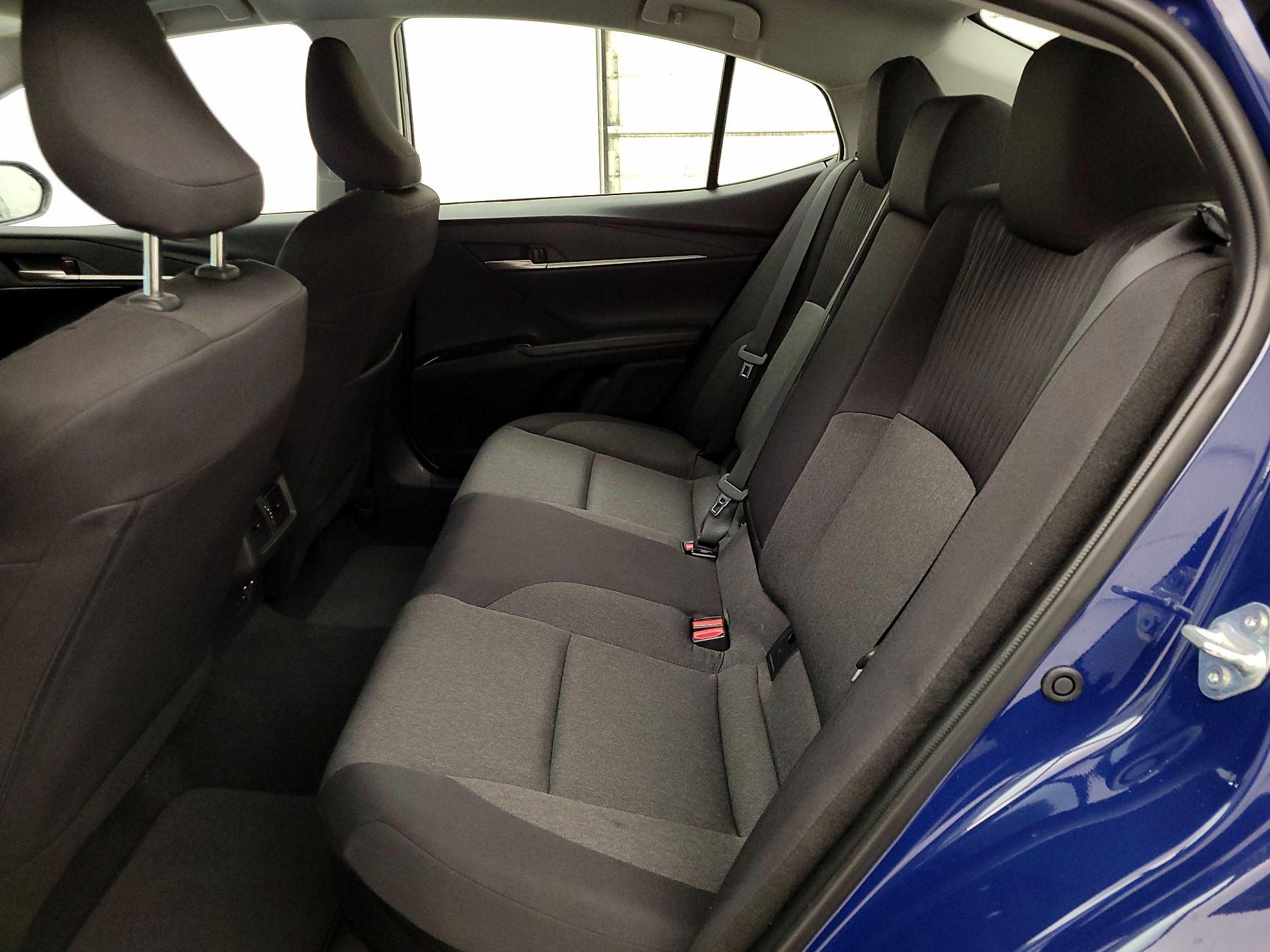 Thumbnail: 2025 Toyota Camry - 19