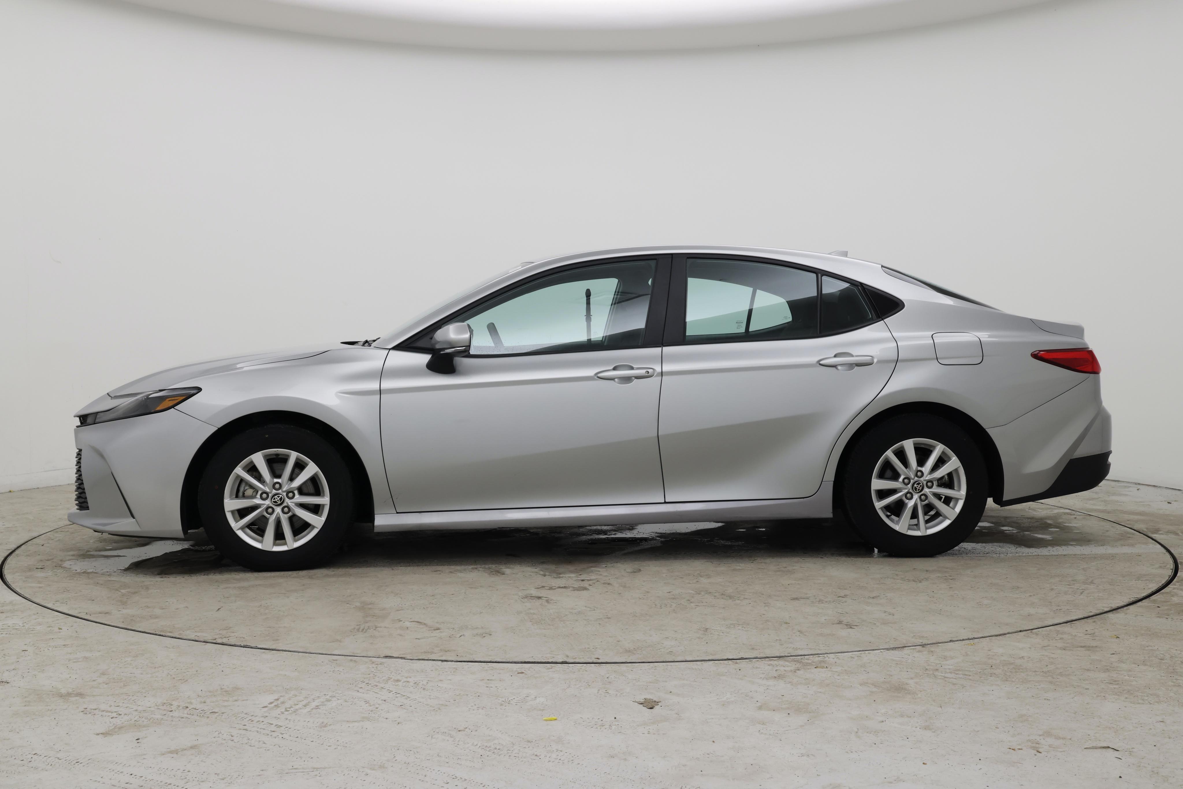 Thumbnail: 2025 Toyota Camry - 3