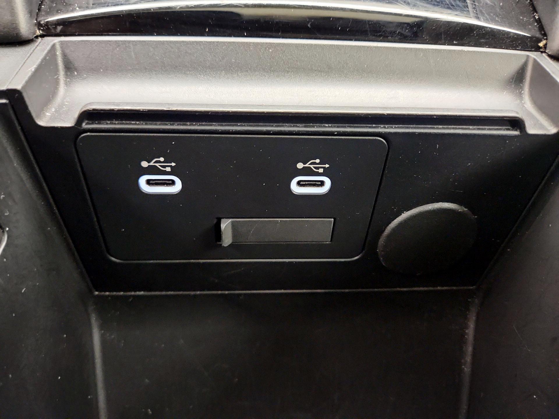 Thumbnail: 2025 Mazda Mazda3 - 18