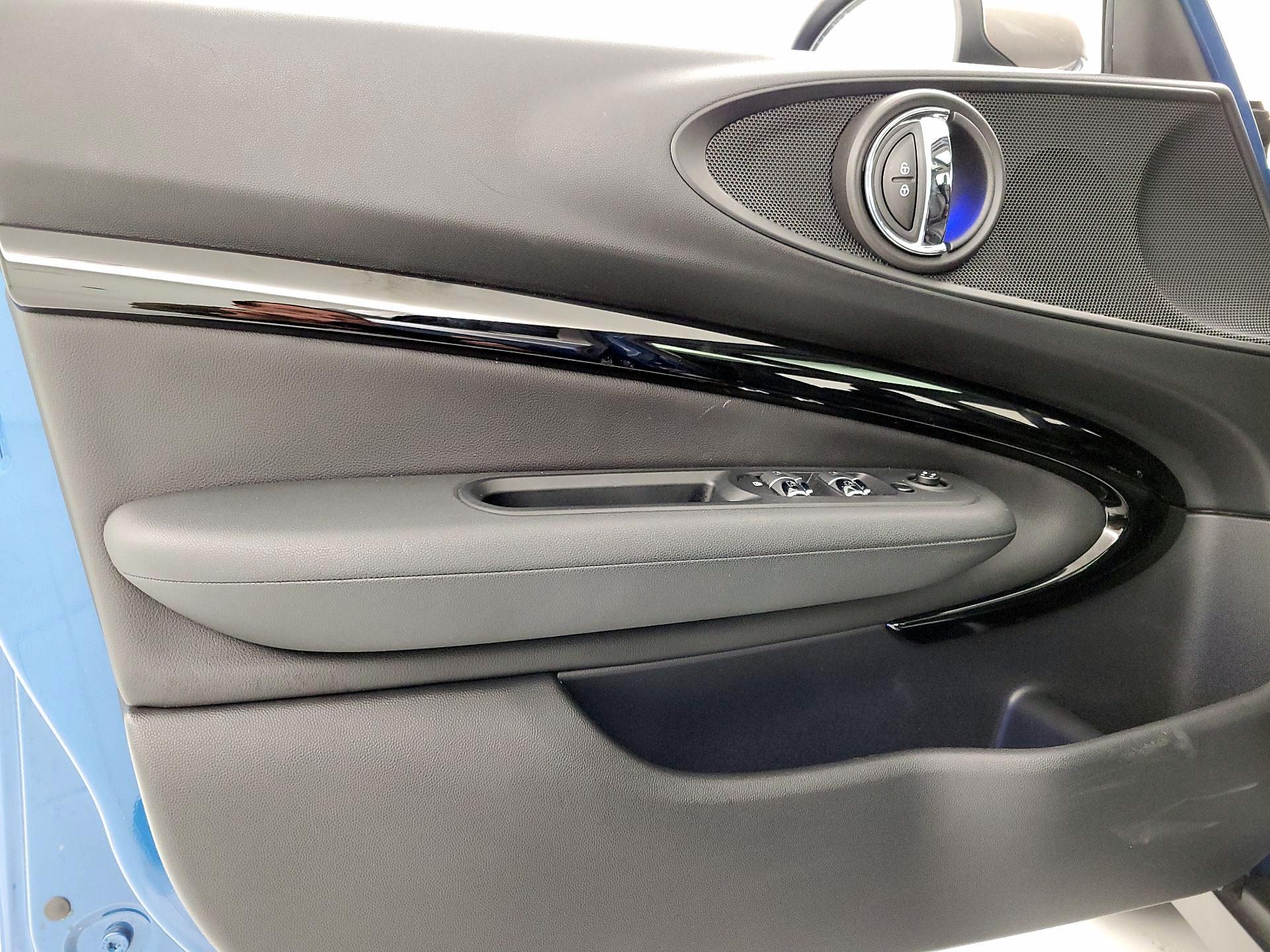 Thumbnail: 2022 MINI Cooper Clubman - 12