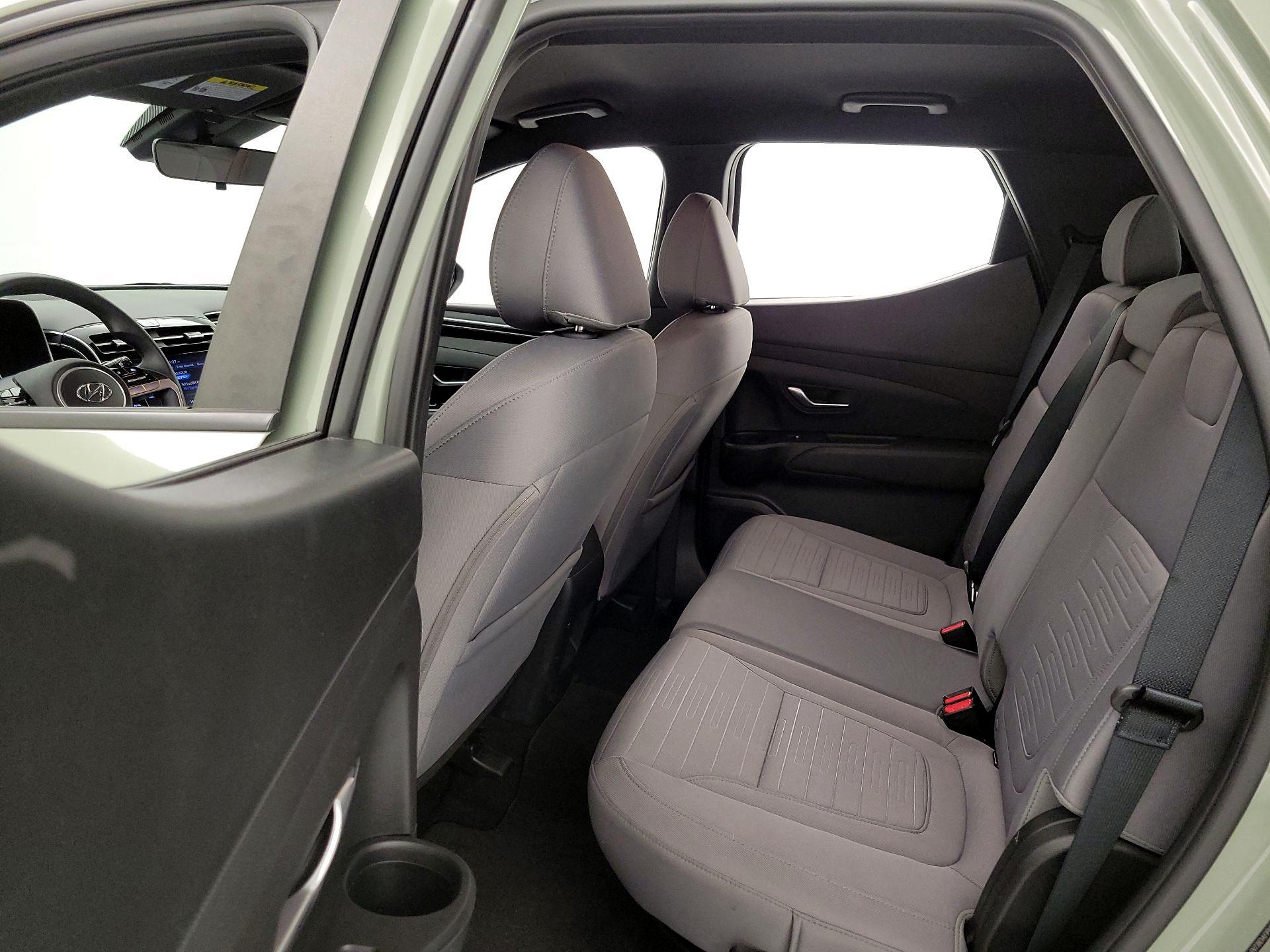 Thumbnail: 2023 Hyundai Santa Cruz - 19