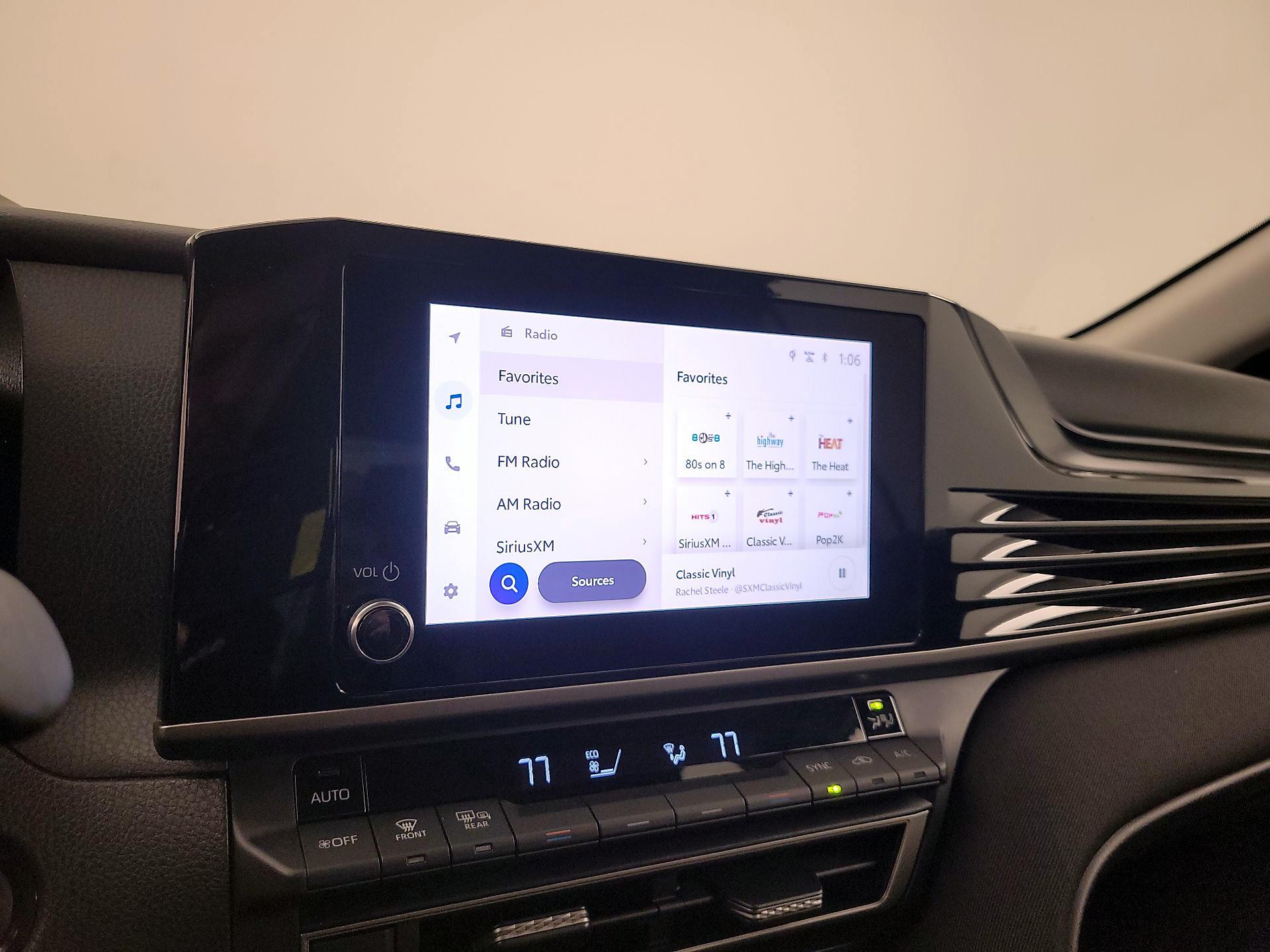 Thumbnail: 2025 Toyota Camry - 15