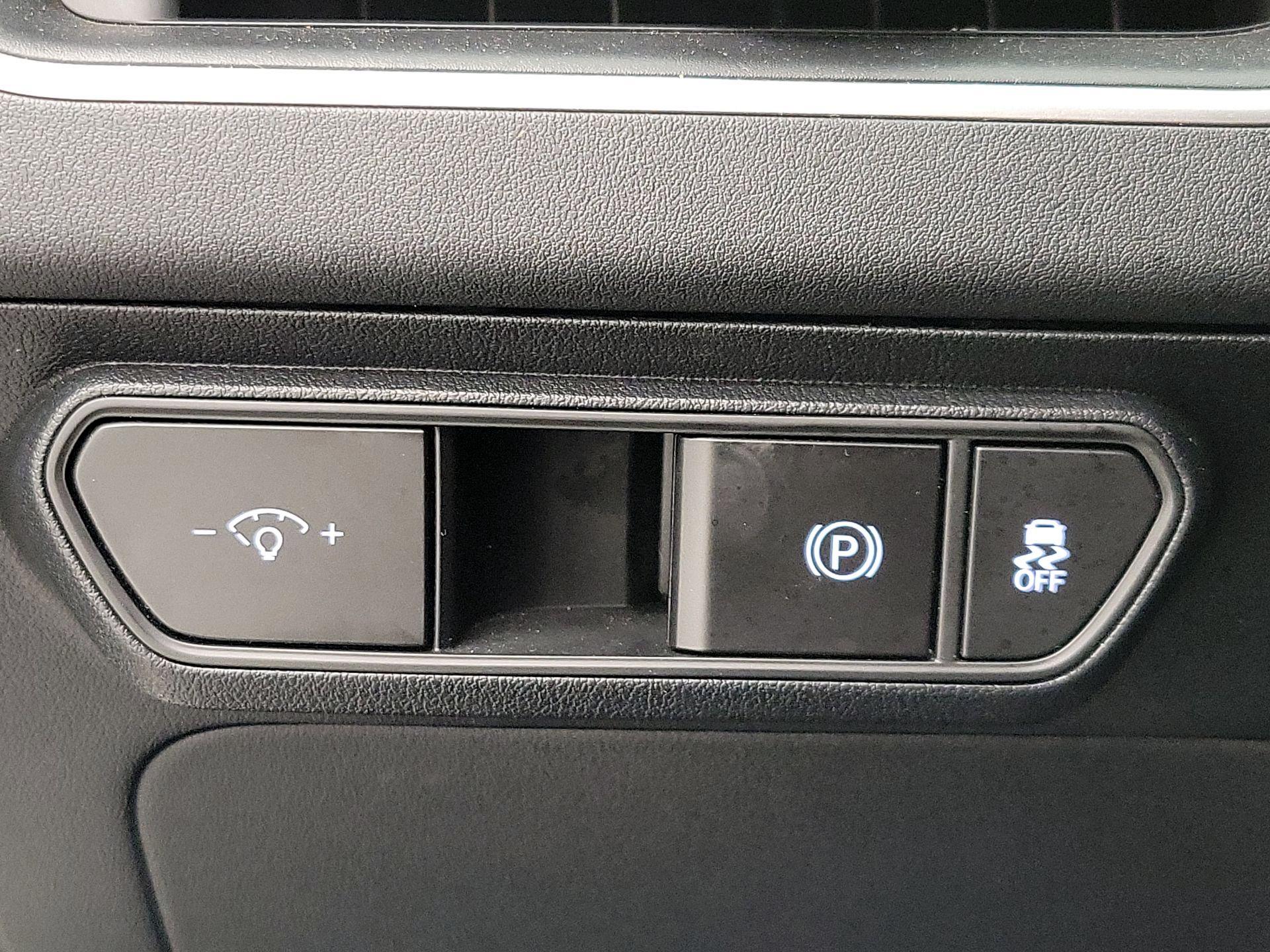 Thumbnail: 2025 Kia K4 - 13