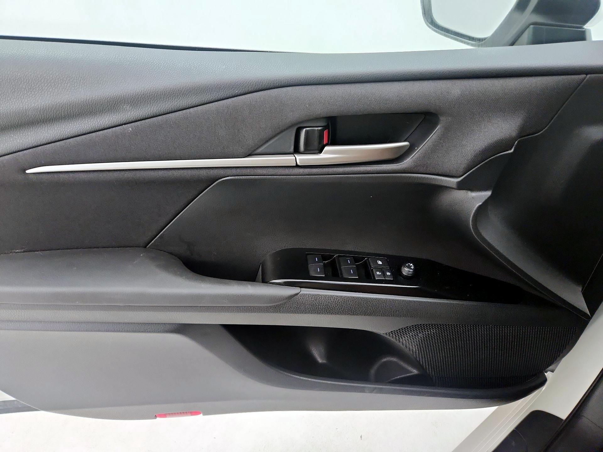 Thumbnail: 2025 Toyota Camry - 12