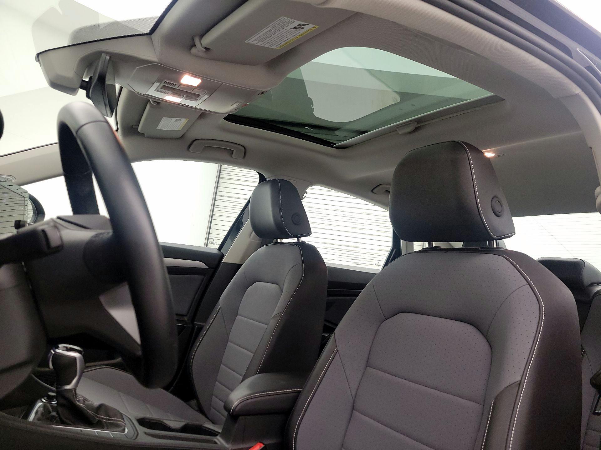 Thumbnail: 2025 Volkswagen Jetta - 19