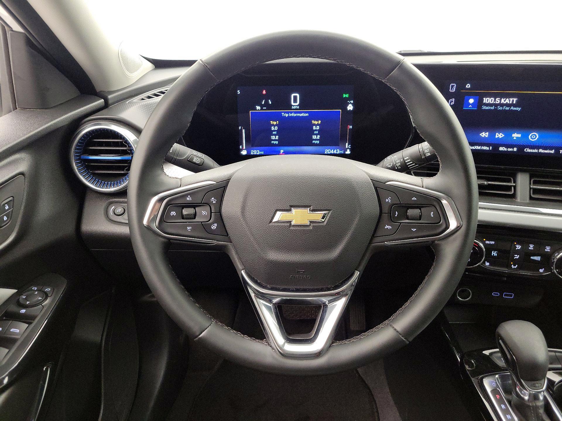 Thumbnail: 2025 Chevrolet Trax - 10