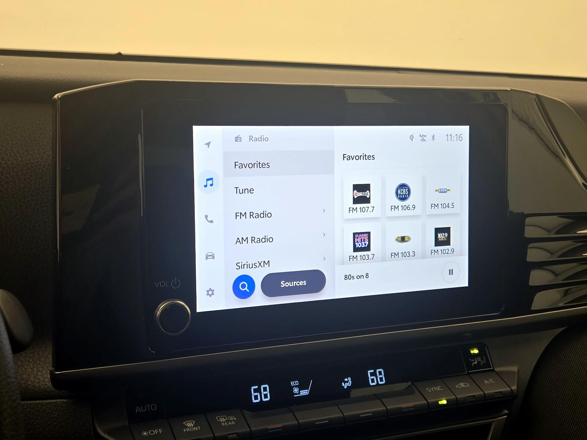 Thumbnail: 2025 Toyota Camry - 15