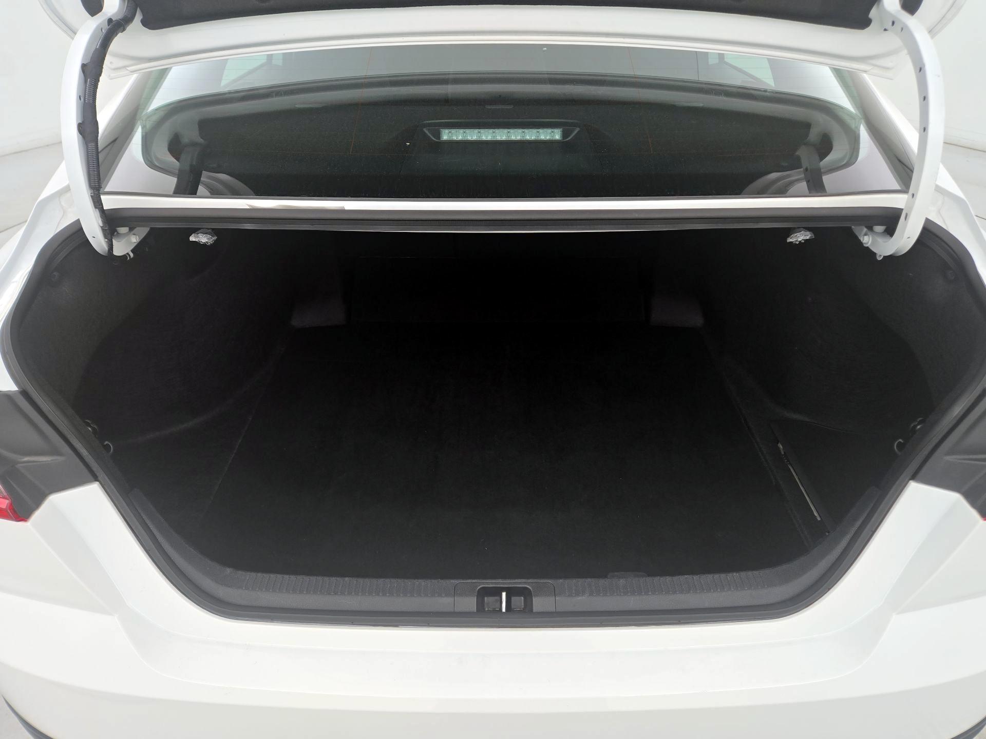 Thumbnail: 2025 Toyota Camry - 20