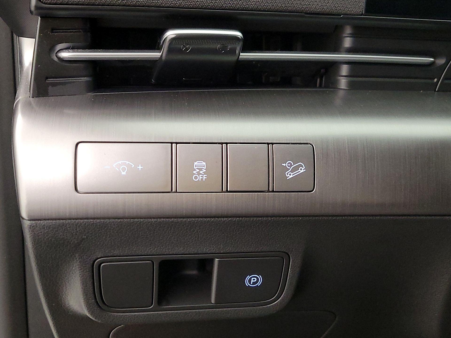 Thumbnail: 2025 Hyundai Kona - 13