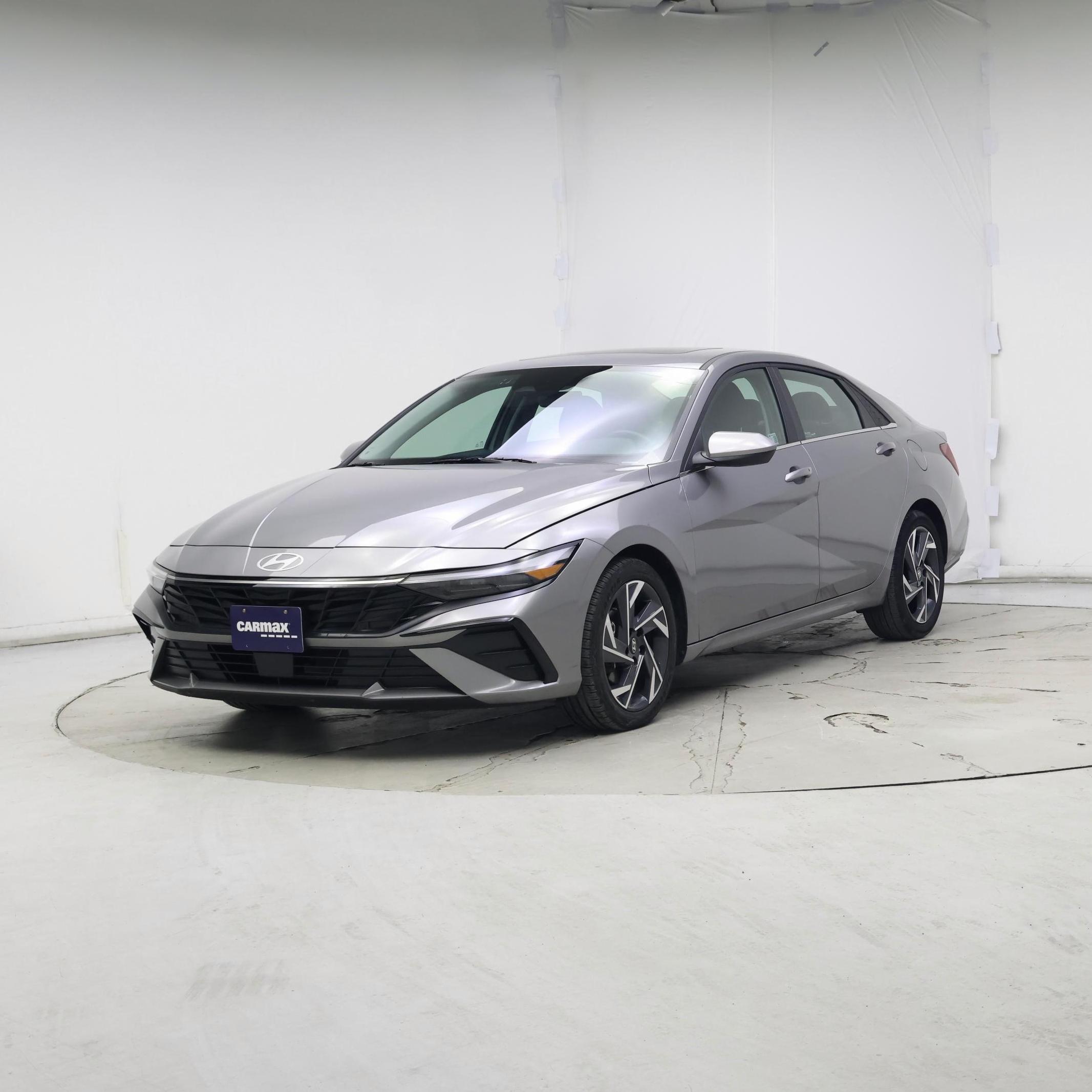 Thumbnail: 2025 Hyundai Elantra - 4