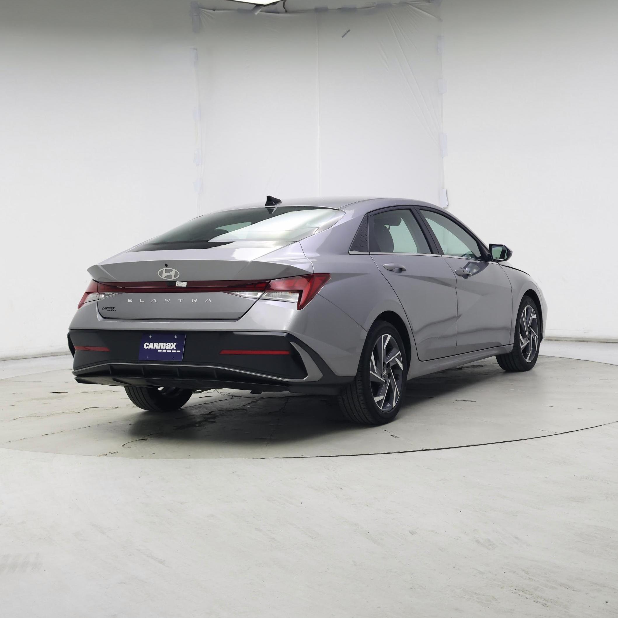 Thumbnail: 2025 Hyundai Elantra - 8