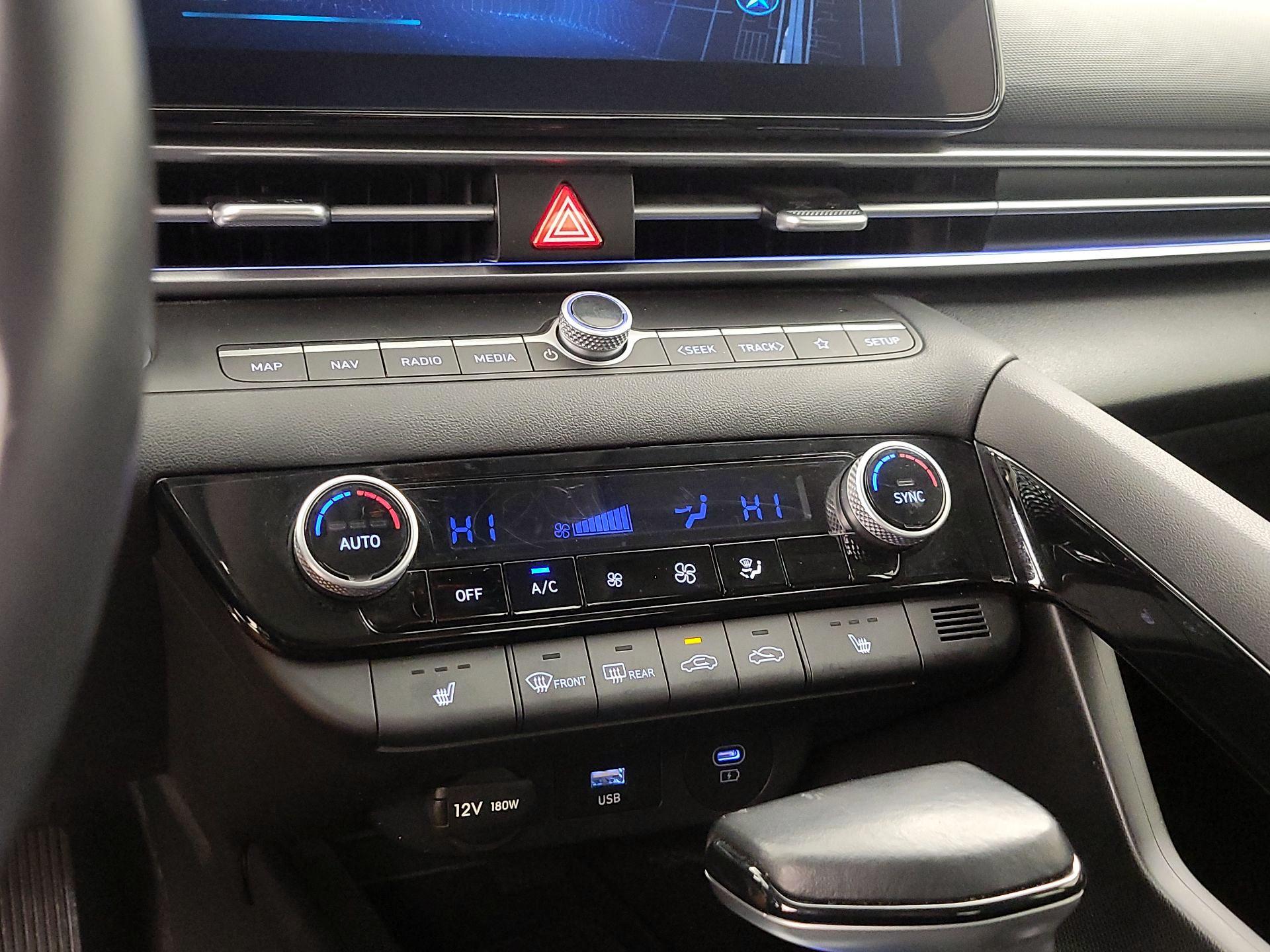 Thumbnail: 2025 Hyundai Elantra - 14