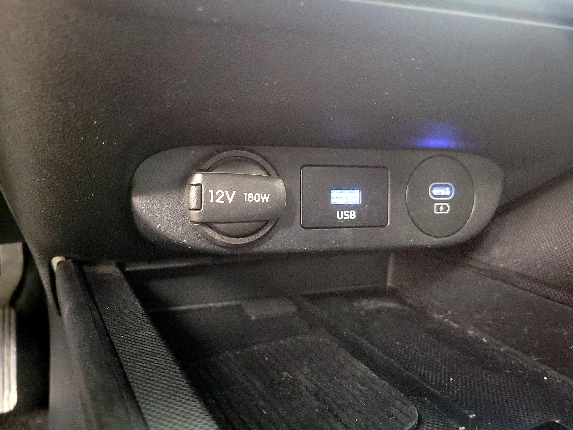 Thumbnail: 2025 Hyundai Elantra - 16