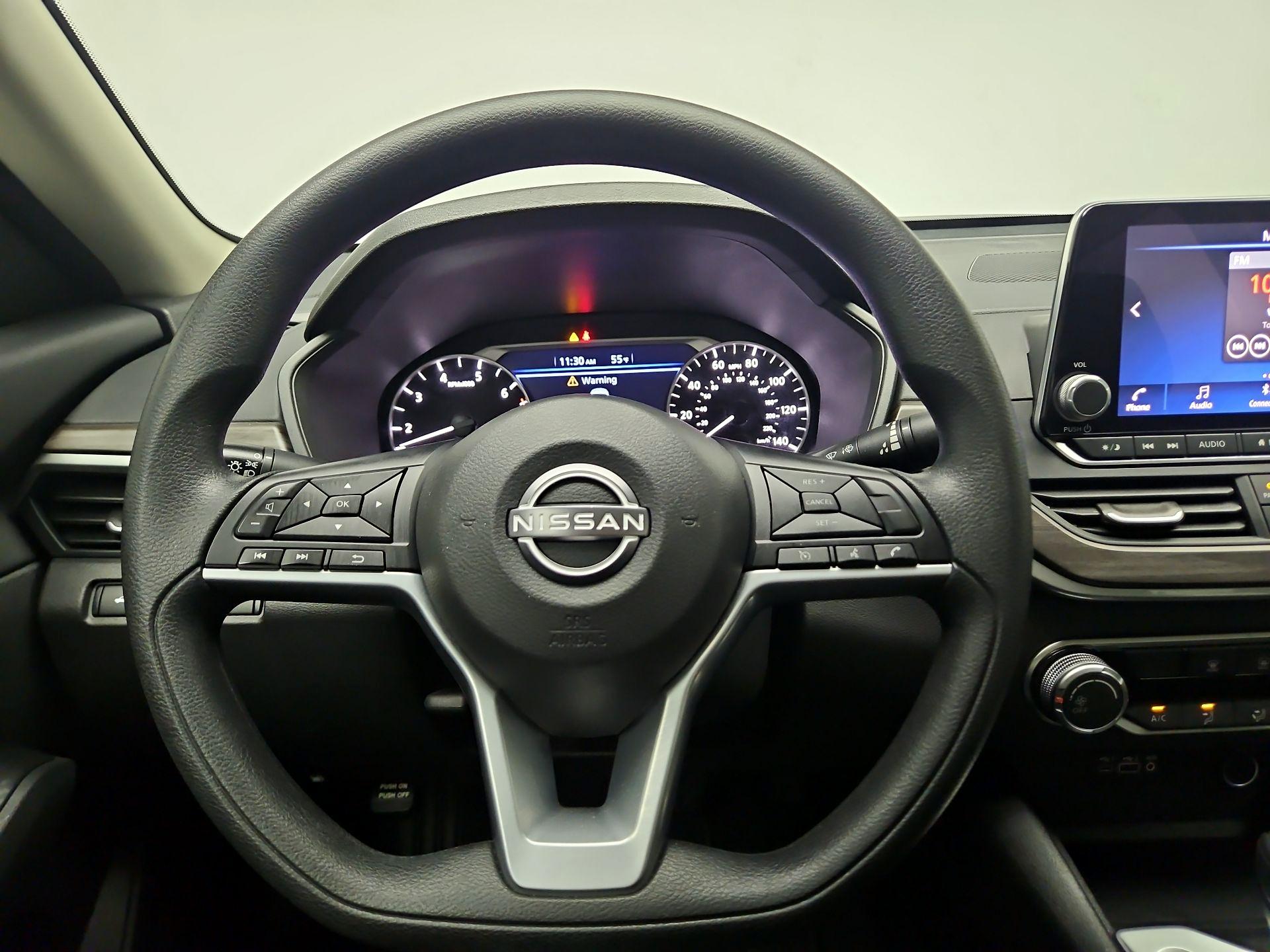 Thumbnail: 2025 Nissan Altima - 10