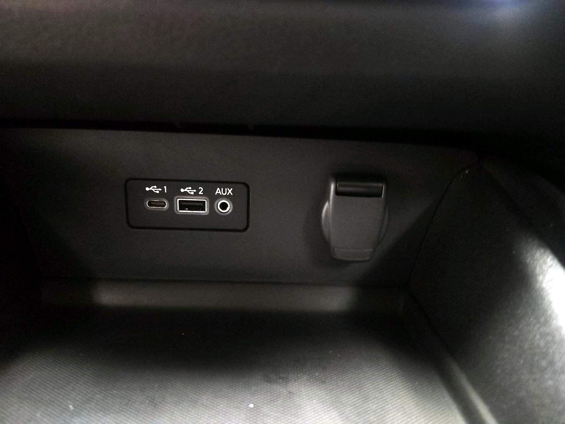 Thumbnail: 2025 Nissan Altima - 18