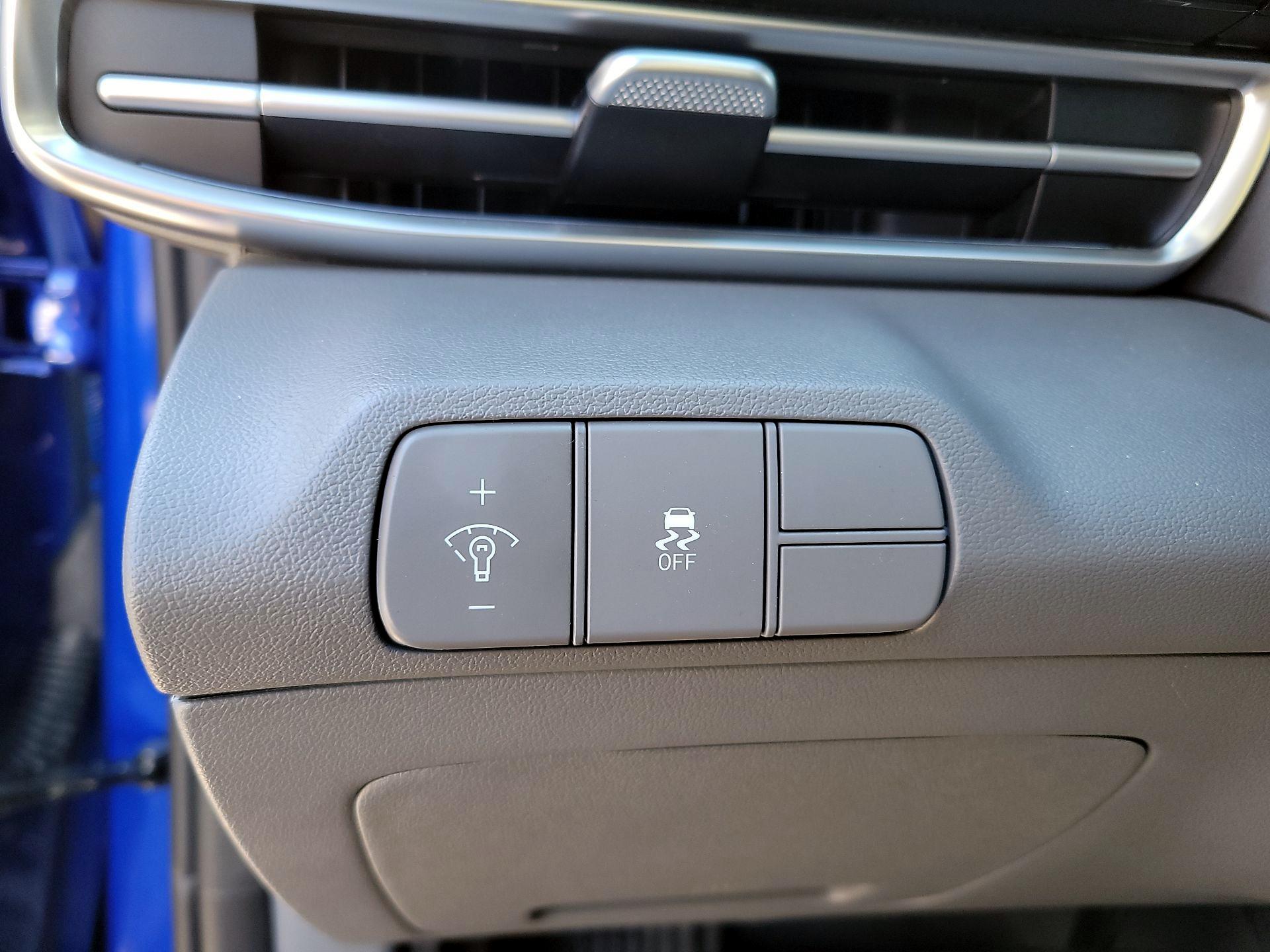 Thumbnail: 2025 Hyundai Elantra - 11