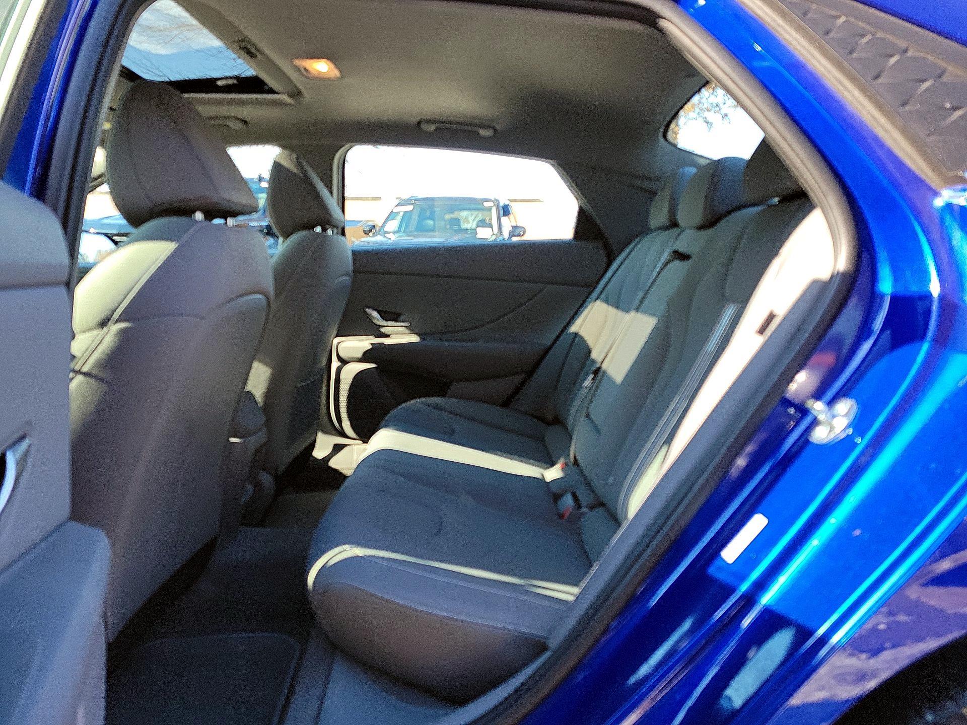 Thumbnail: 2025 Hyundai Elantra - 19