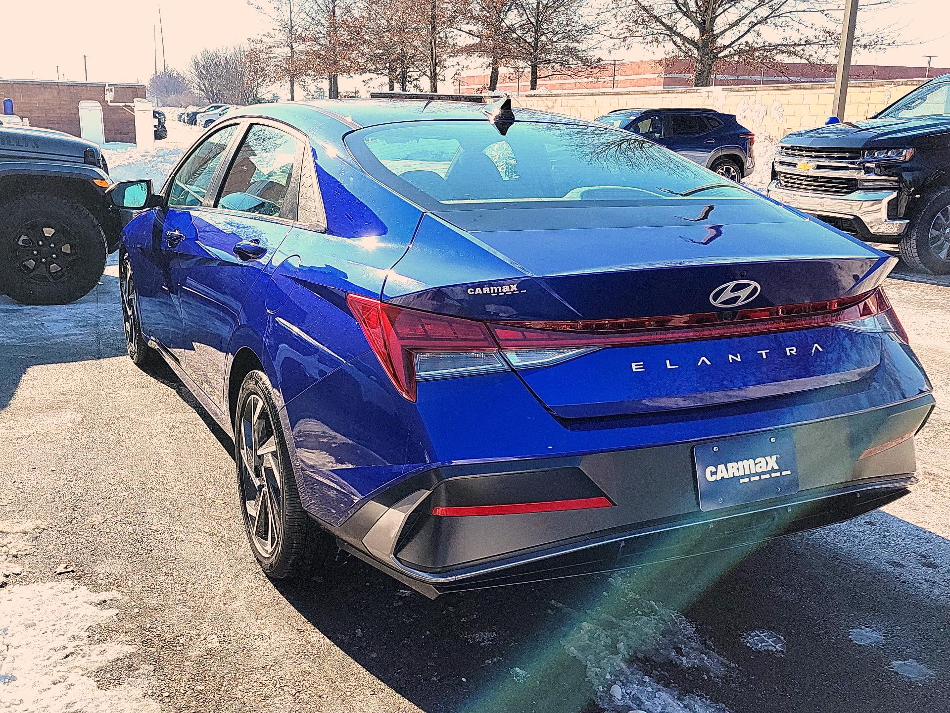 Thumbnail: 2025 Hyundai Elantra - 7