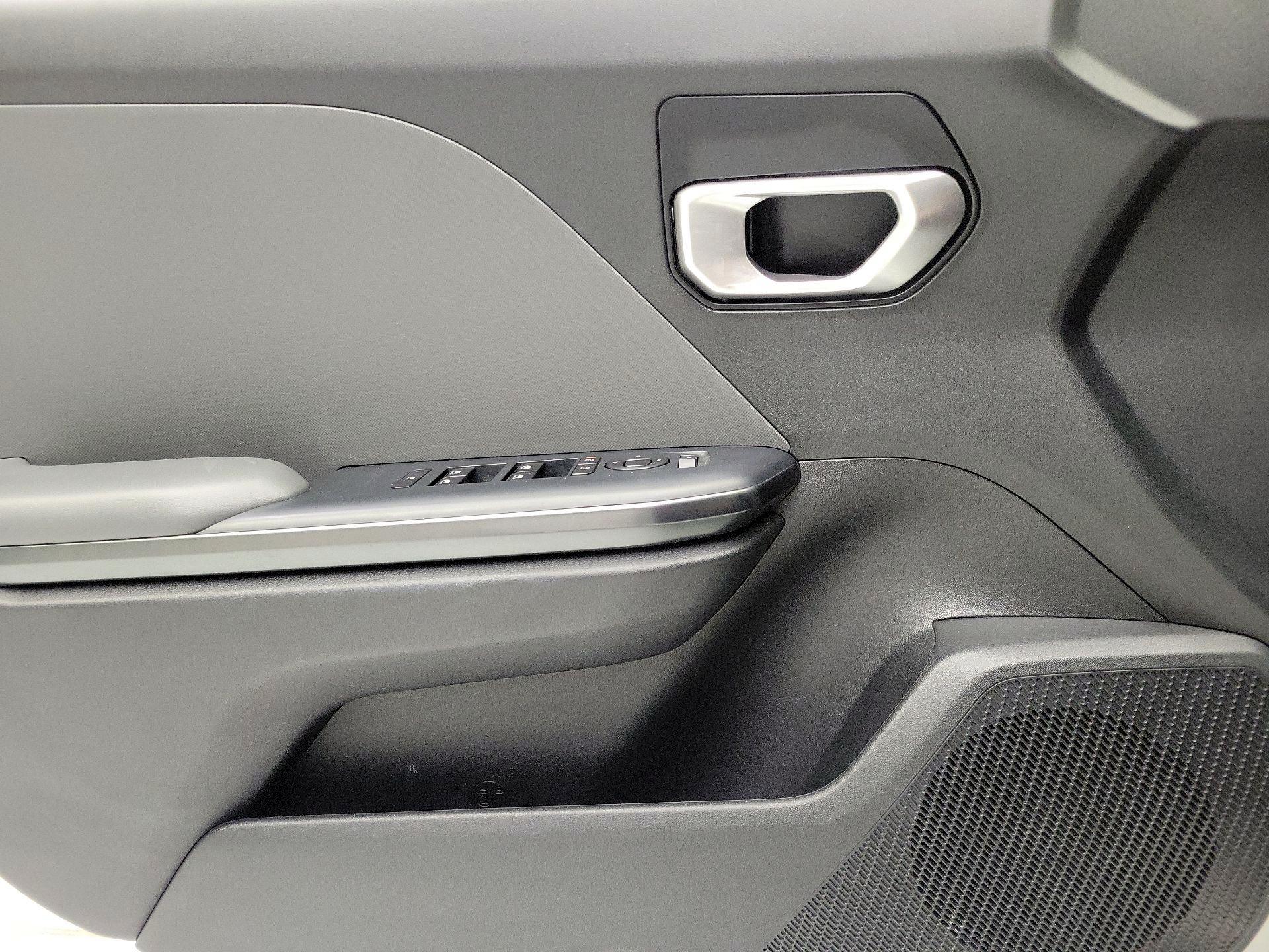 Thumbnail: 2025 Kia K4 - 12