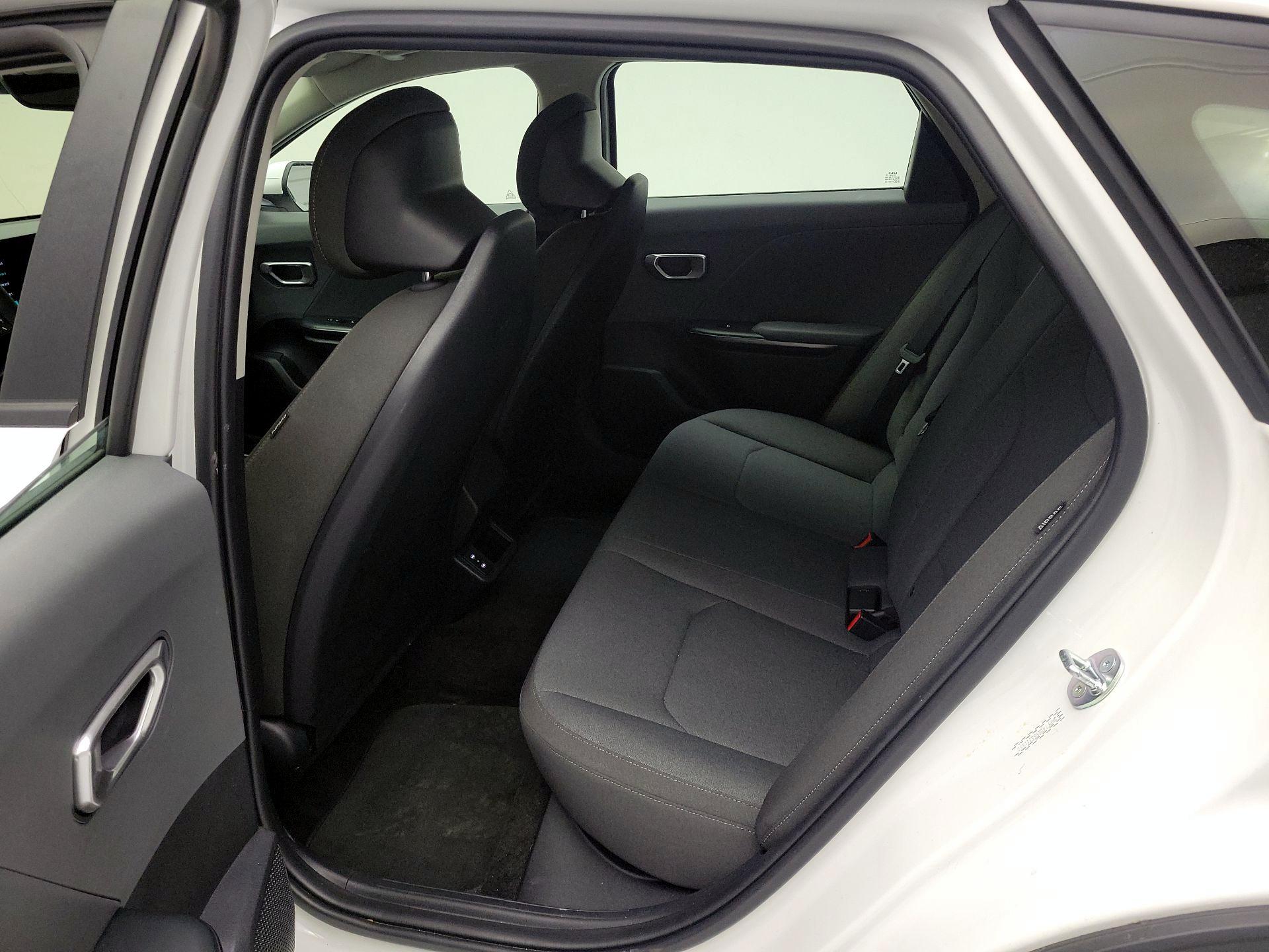 Thumbnail: 2025 Kia K4 - 18