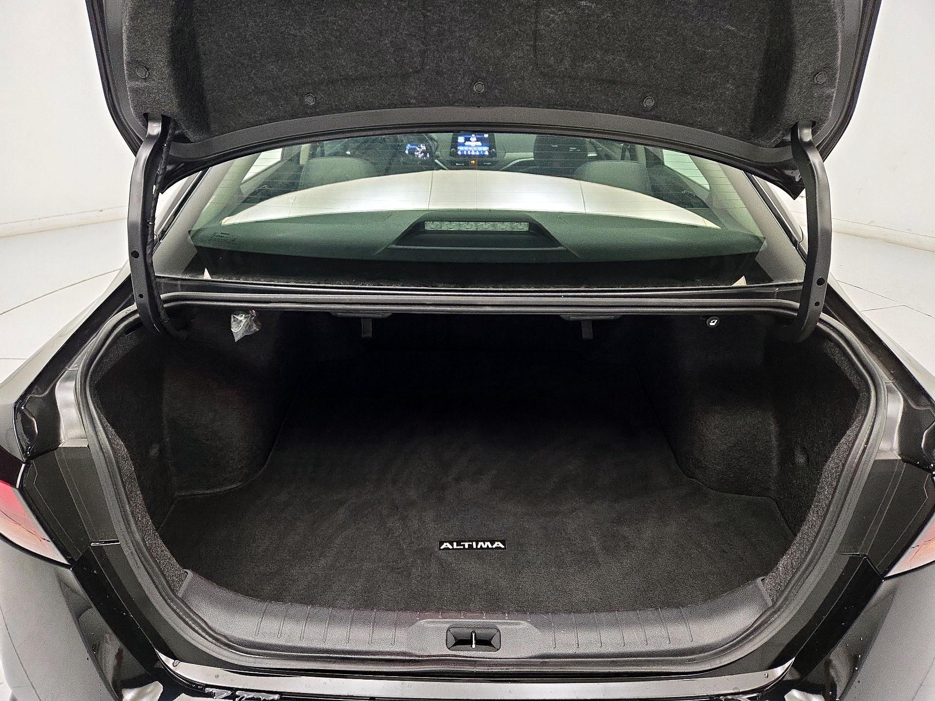 Thumbnail: 2025 Nissan Altima - 20