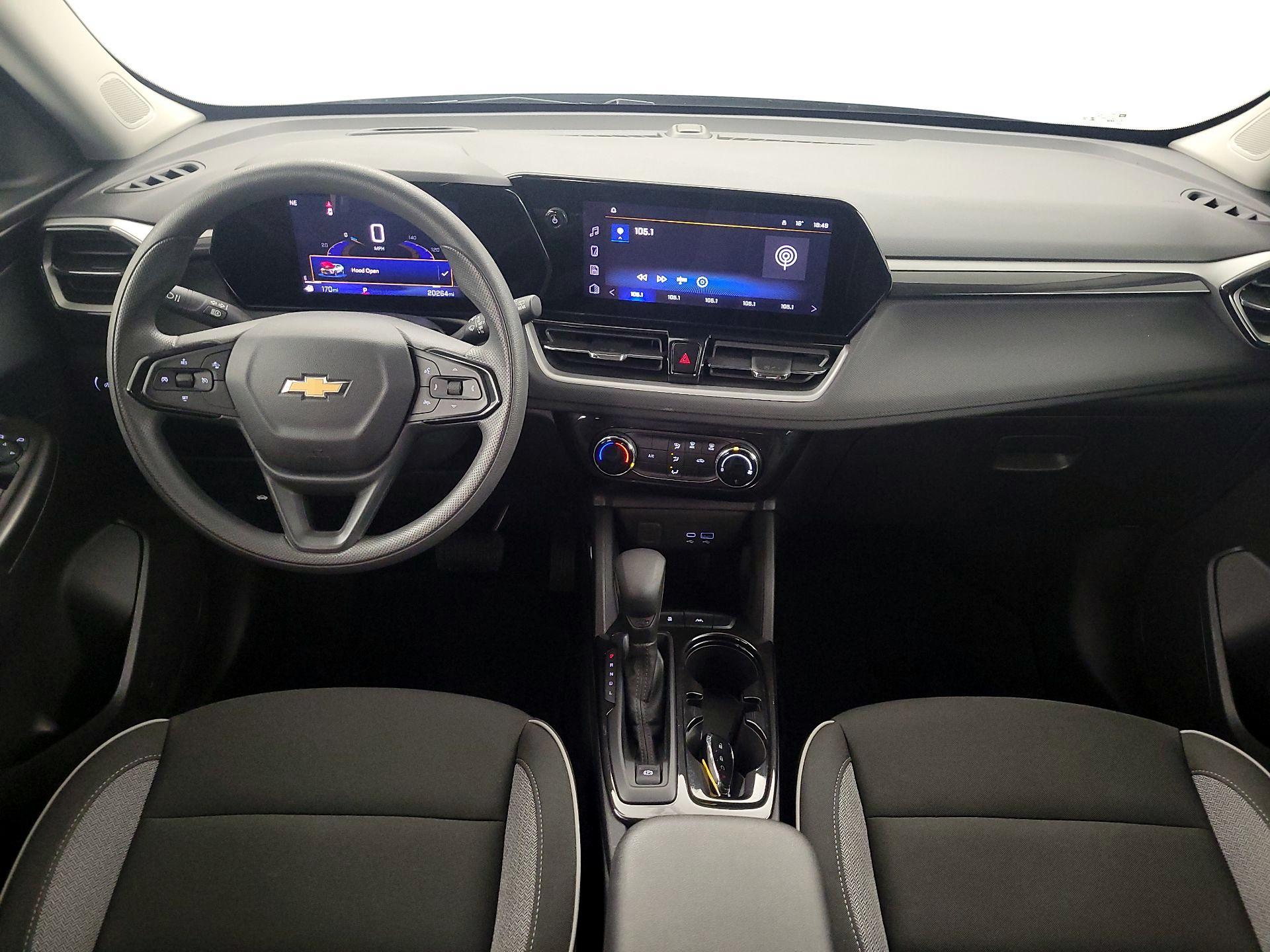 Thumbnail: 2025 Chevrolet TrailBlazer - 9