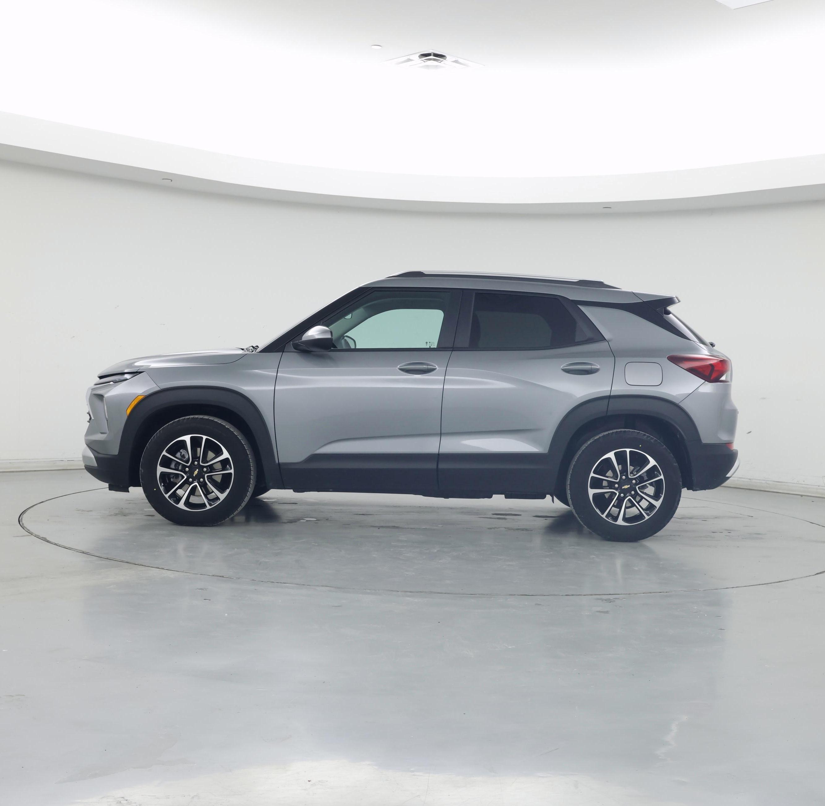 Thumbnail: 2025 Chevrolet TrailBlazer - 3