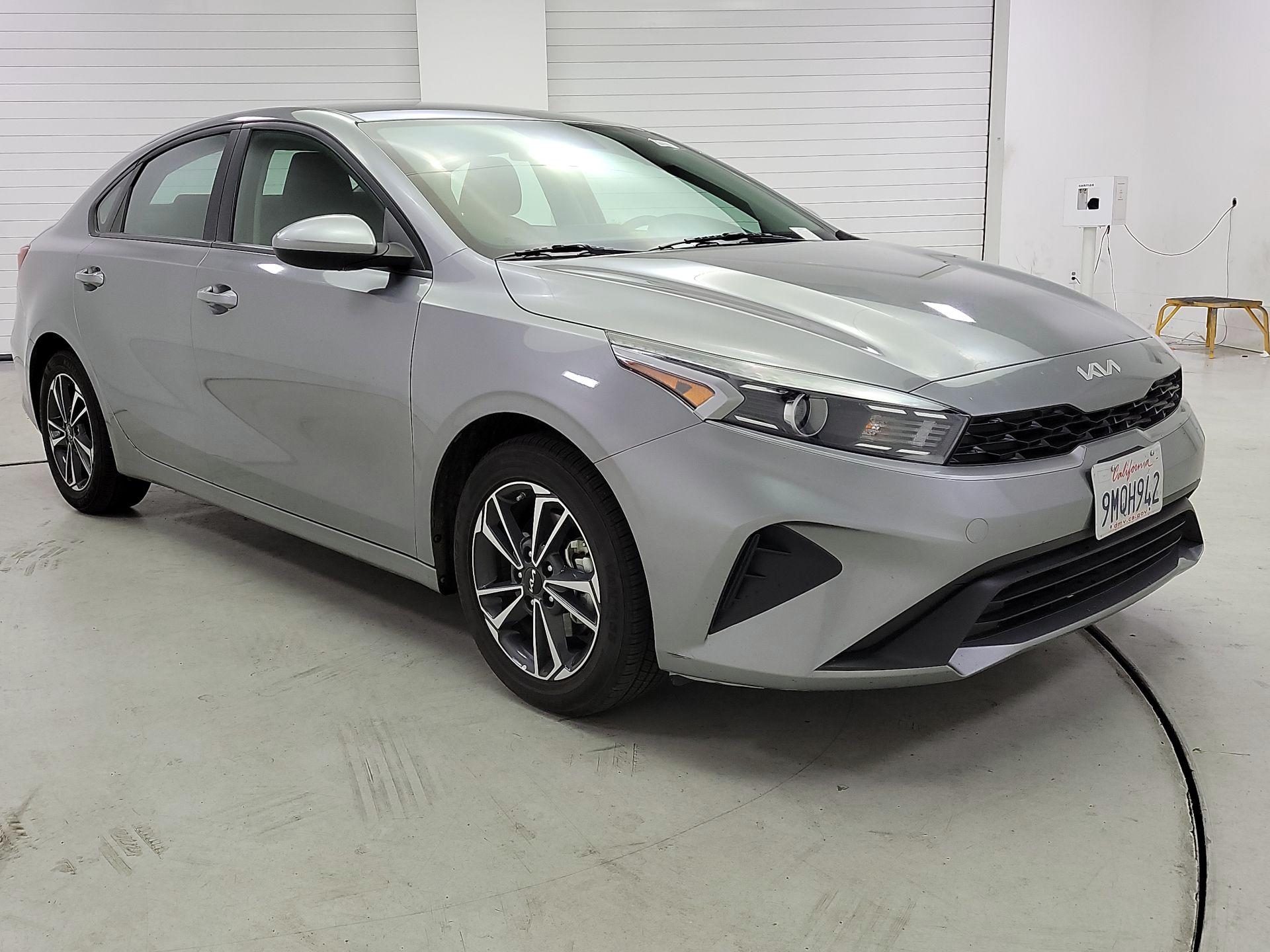 Thumbnail: 2024 Kia Forte - 1