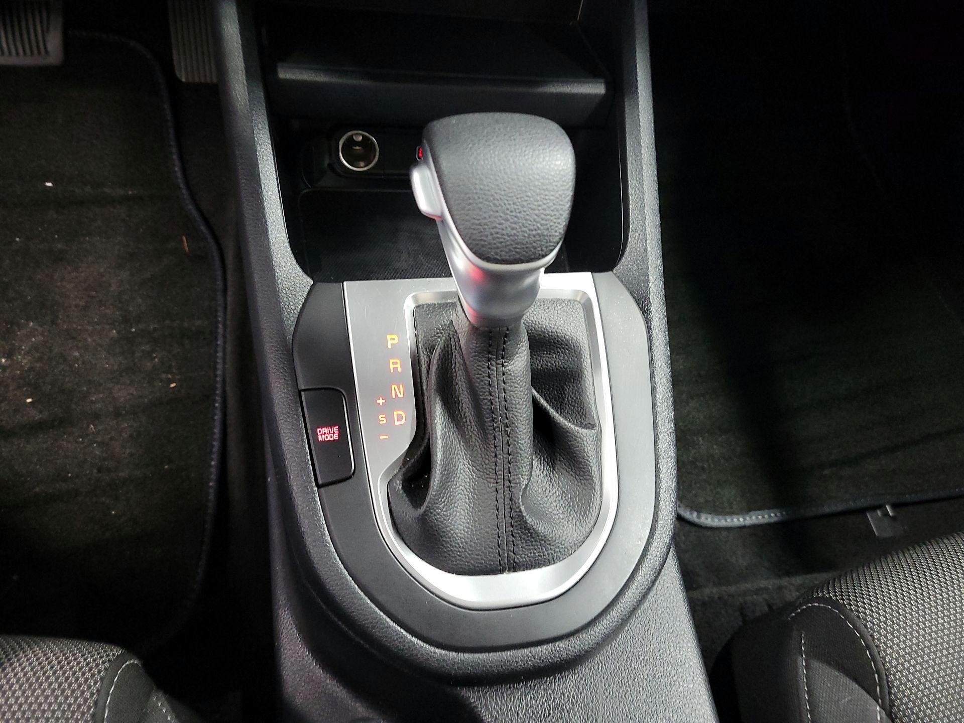 Thumbnail: 2024 Kia Forte - 15