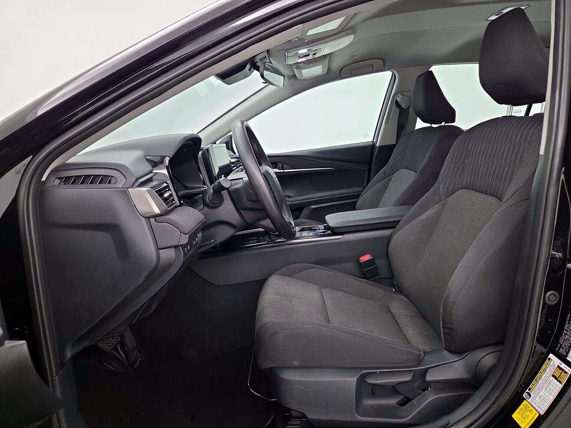 Thumbnail: 2025 Toyota Camry - 11