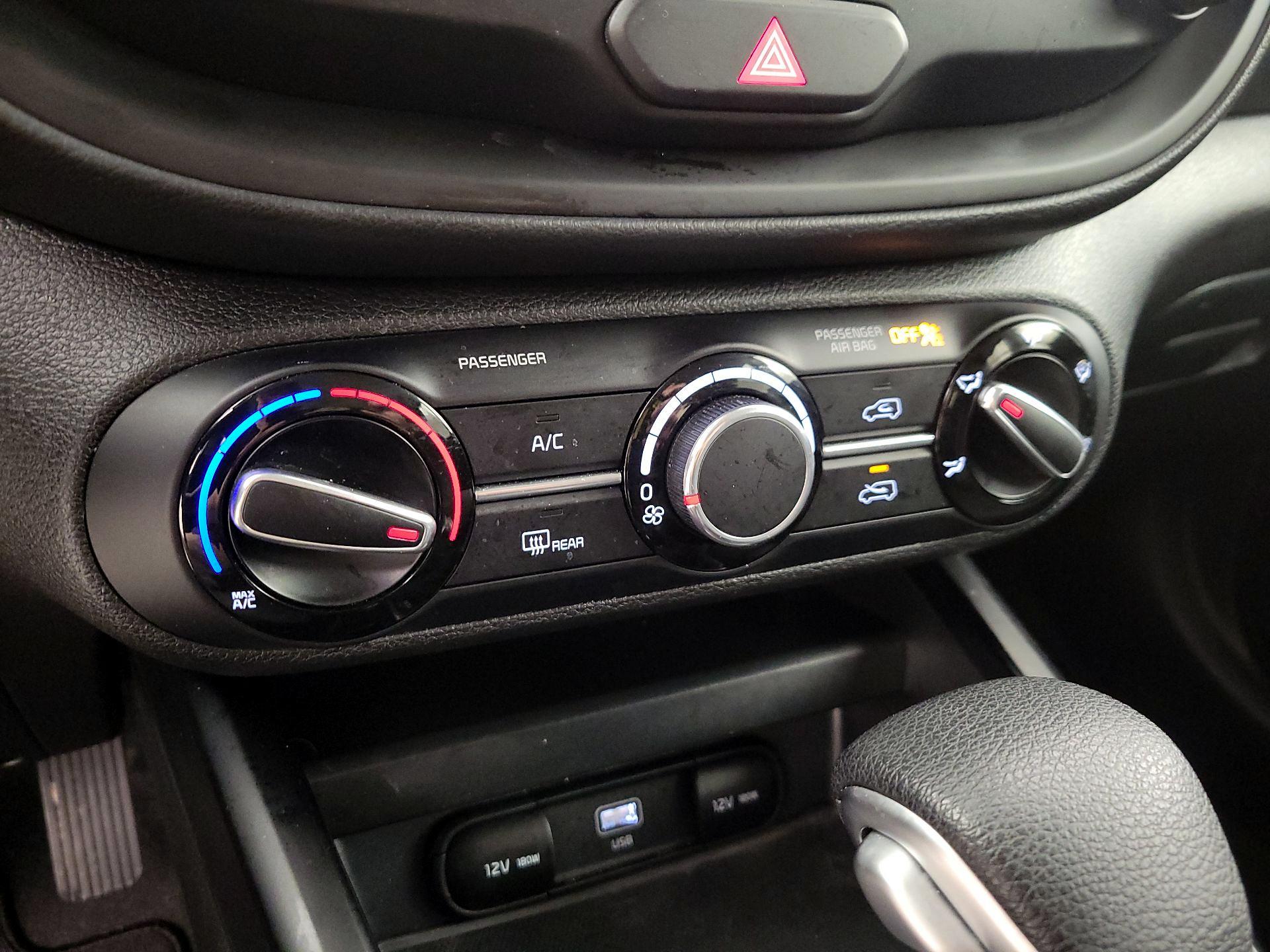 Thumbnail: 2025 Kia Soul - 16