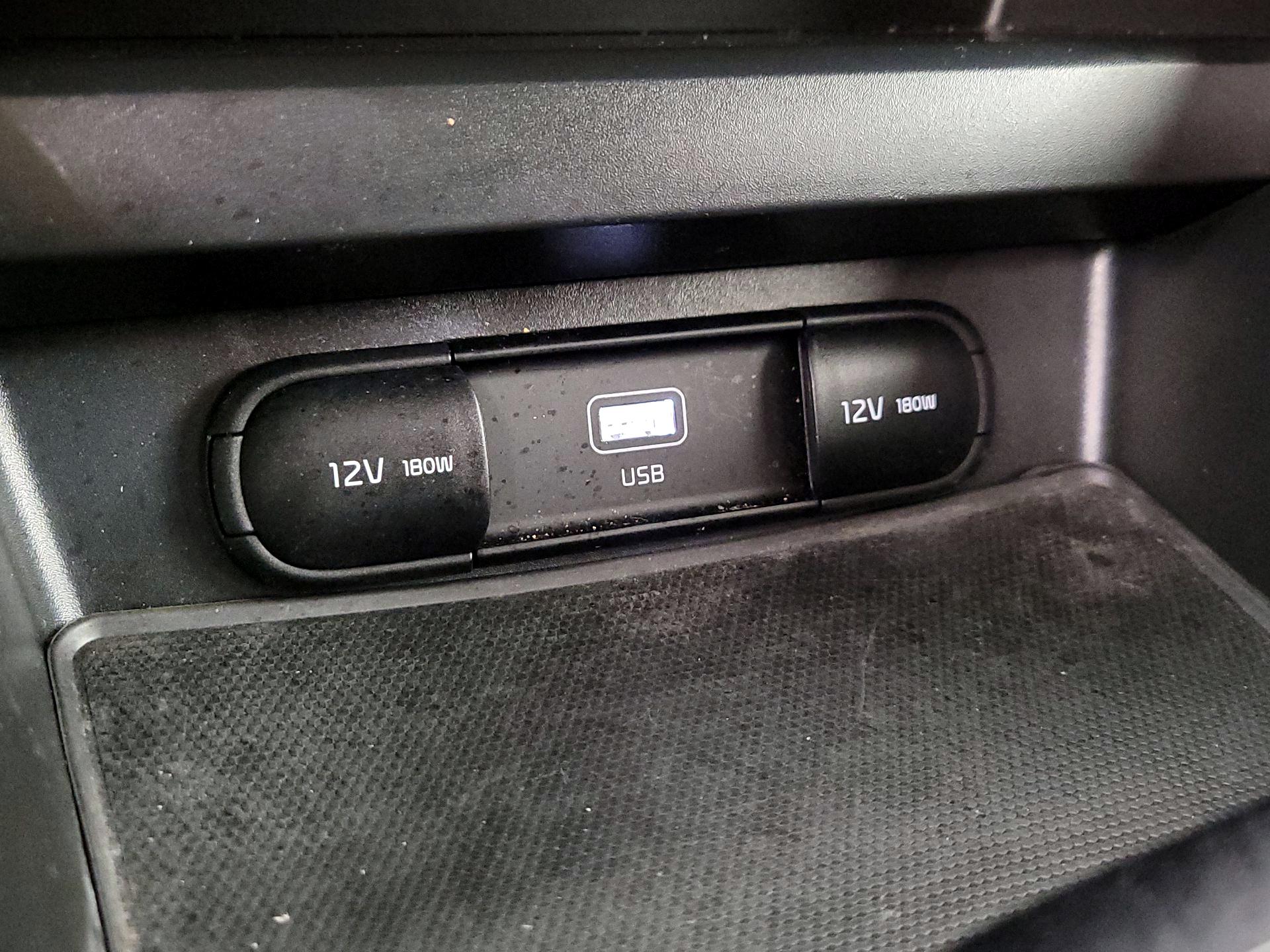 Thumbnail: 2025 Kia Soul - 18