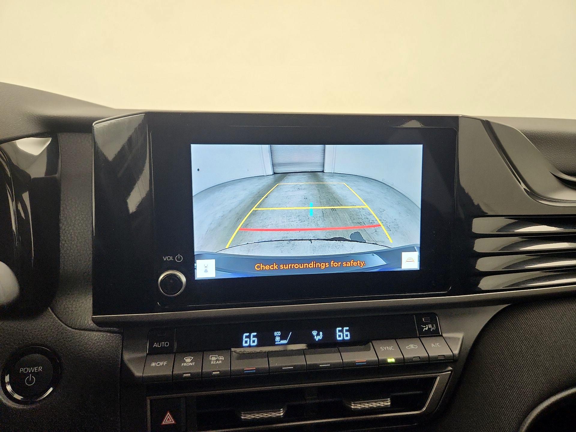 Thumbnail: 2025 Toyota Camry - 12