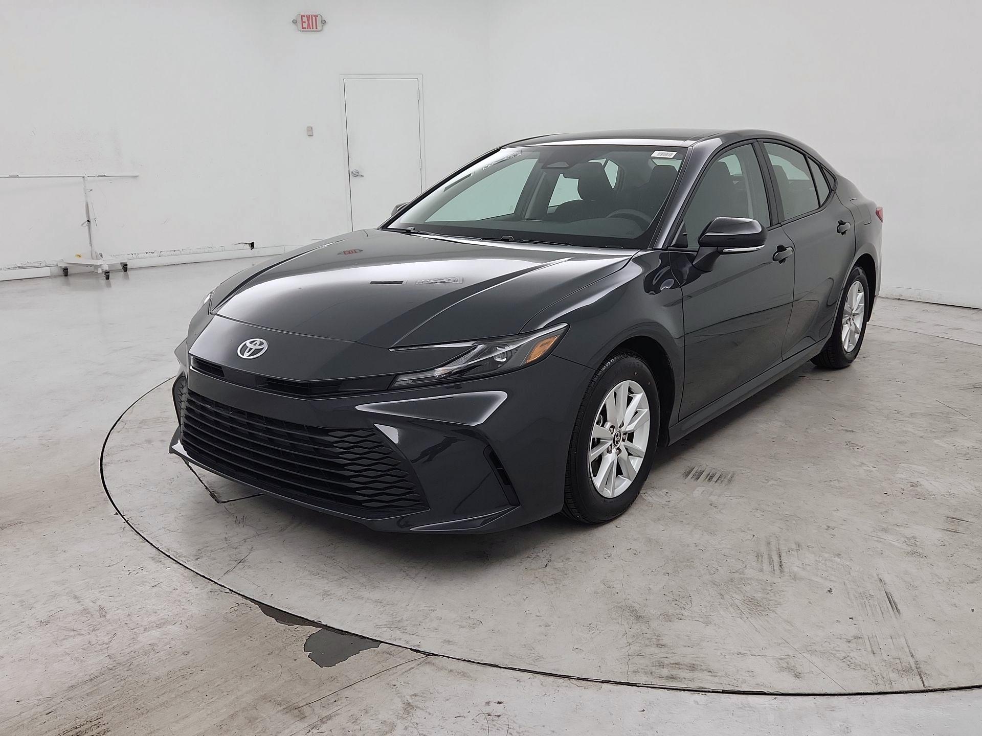 Thumbnail: 2025 Toyota Camry - 3