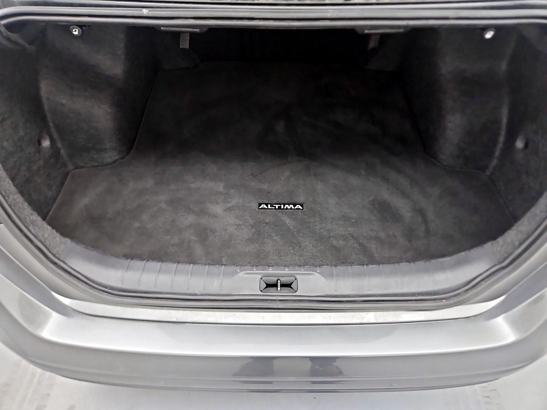 Thumbnail: 2025 Nissan Altima - 17