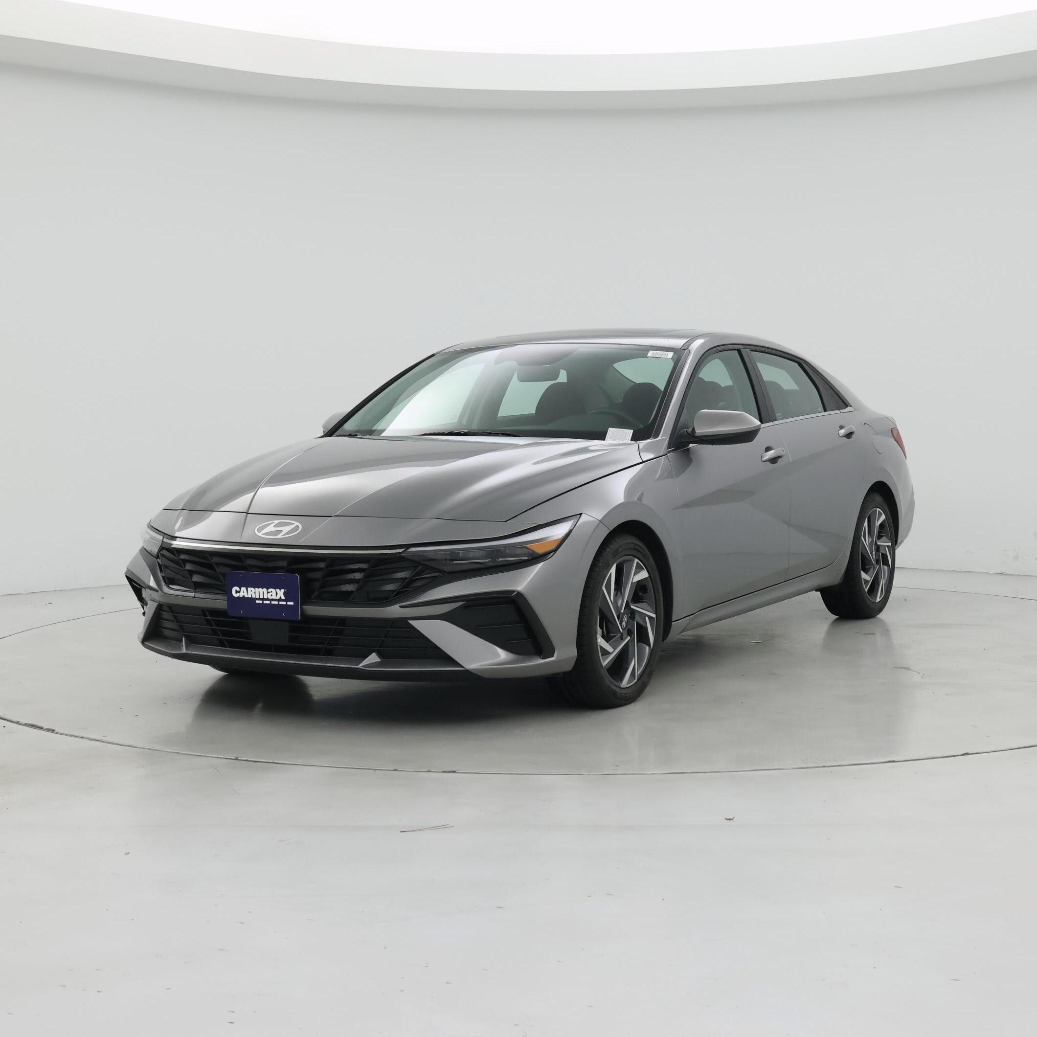 Thumbnail: 2025 Hyundai Elantra - 4