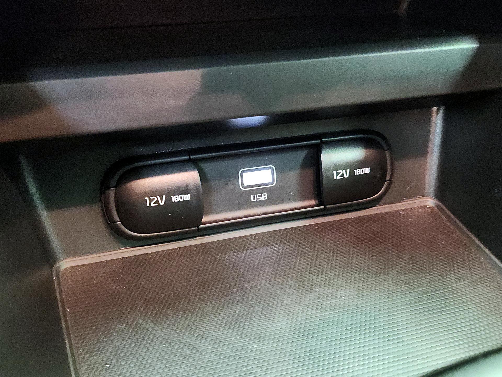 Thumbnail: 2025 Kia Soul - 18