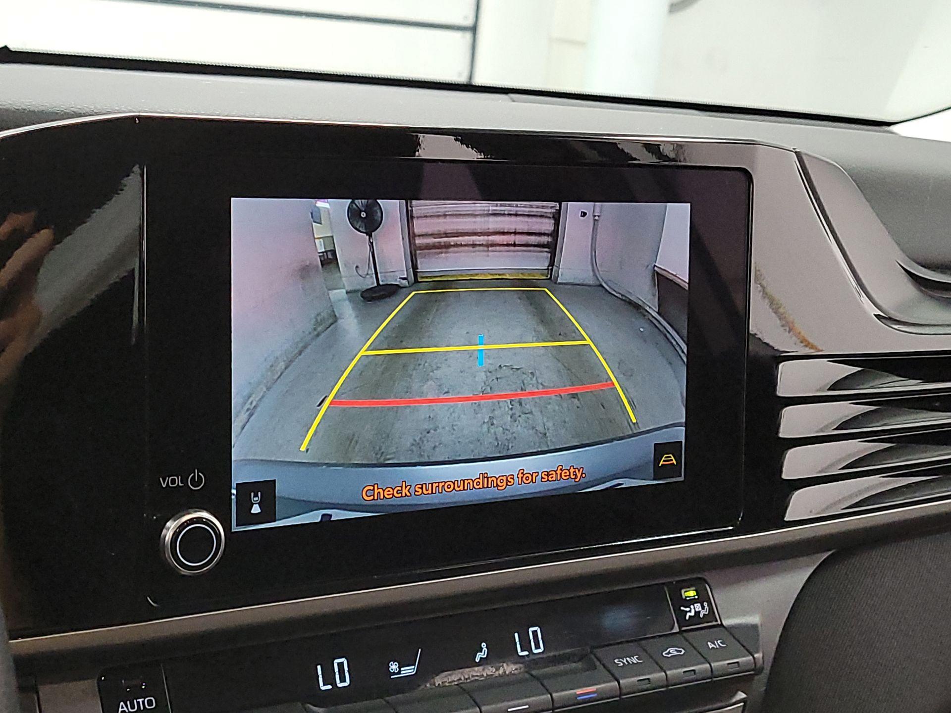 Thumbnail: 2025 Toyota Camry - 11